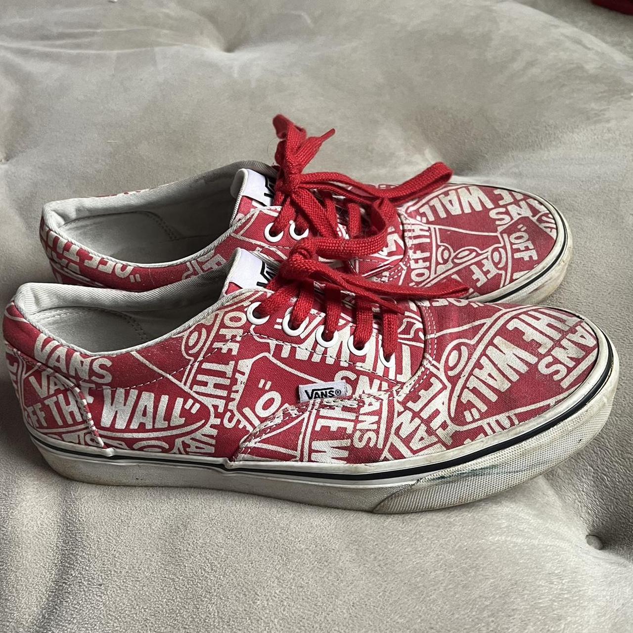 item listed by __landerthrifts