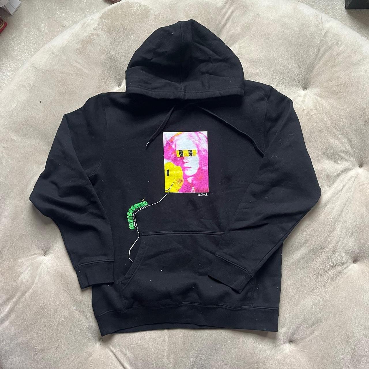 item listed by __landerthrifts