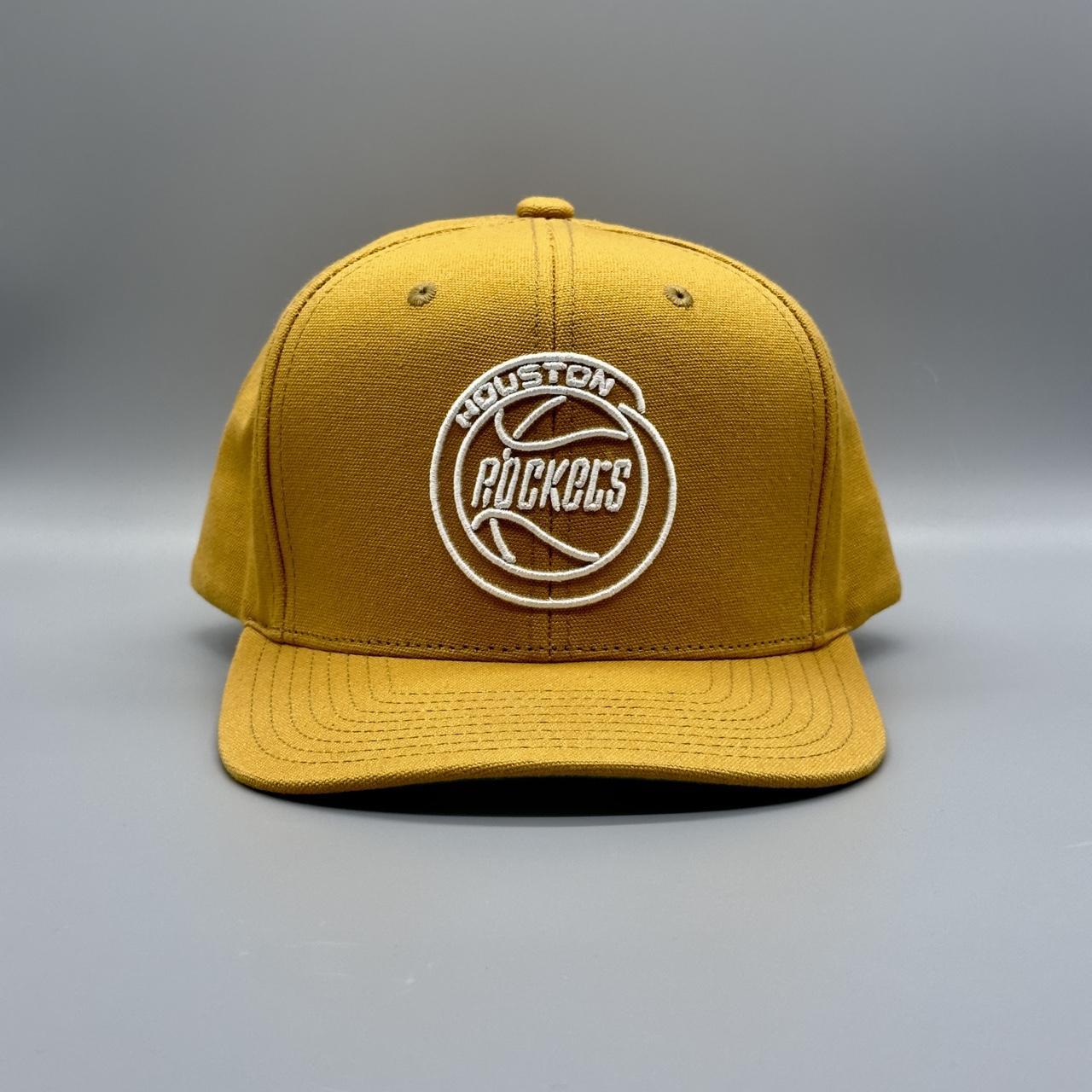 Hats great condition new online era and Mitchell &Ness