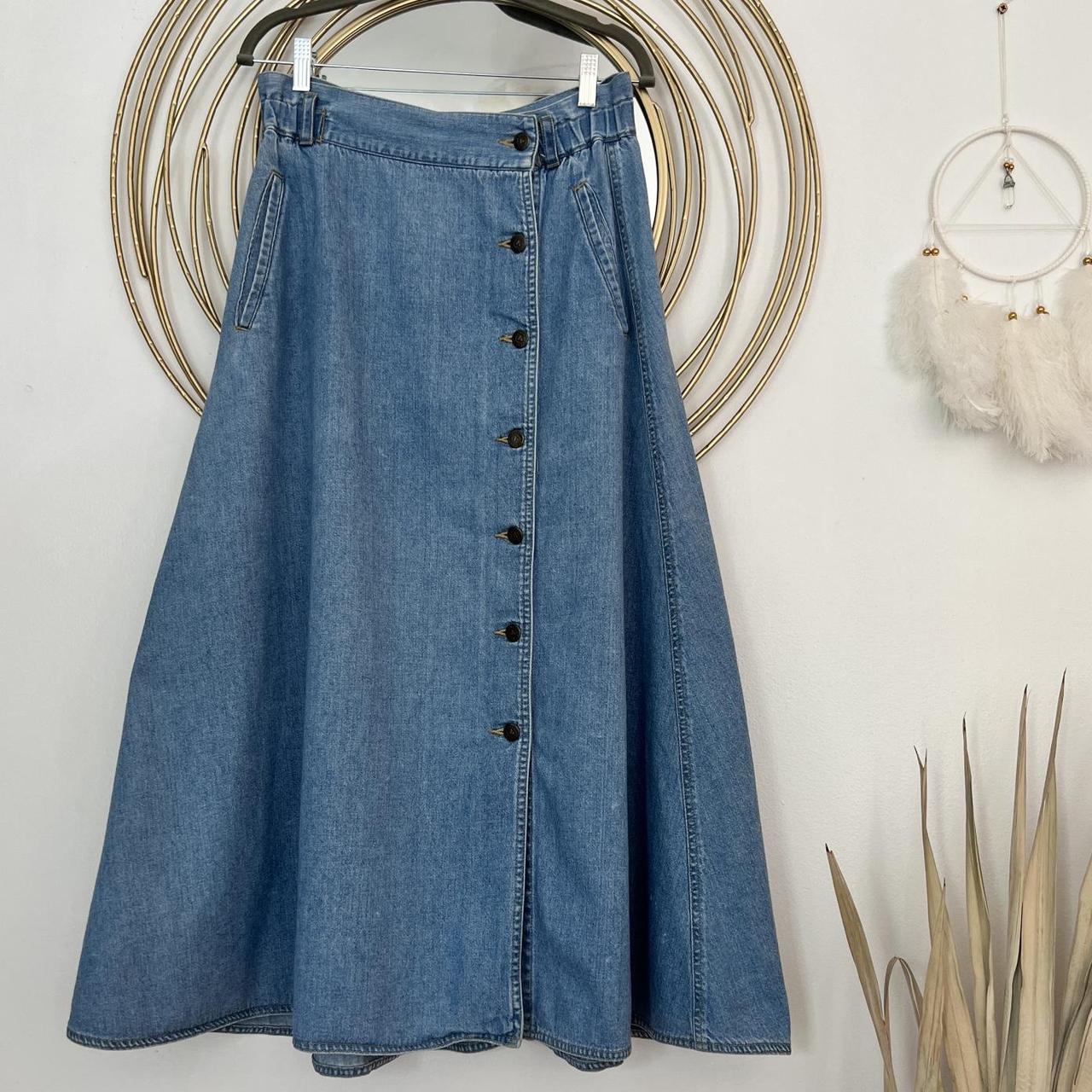 Amazinggg vintage denim jean skirt. Perfect... - Depop