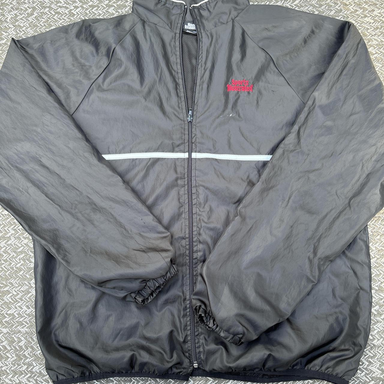 全国送料無料の通販 XL vintage Sports Illustrated fleece Crewneck. | Depop トップス