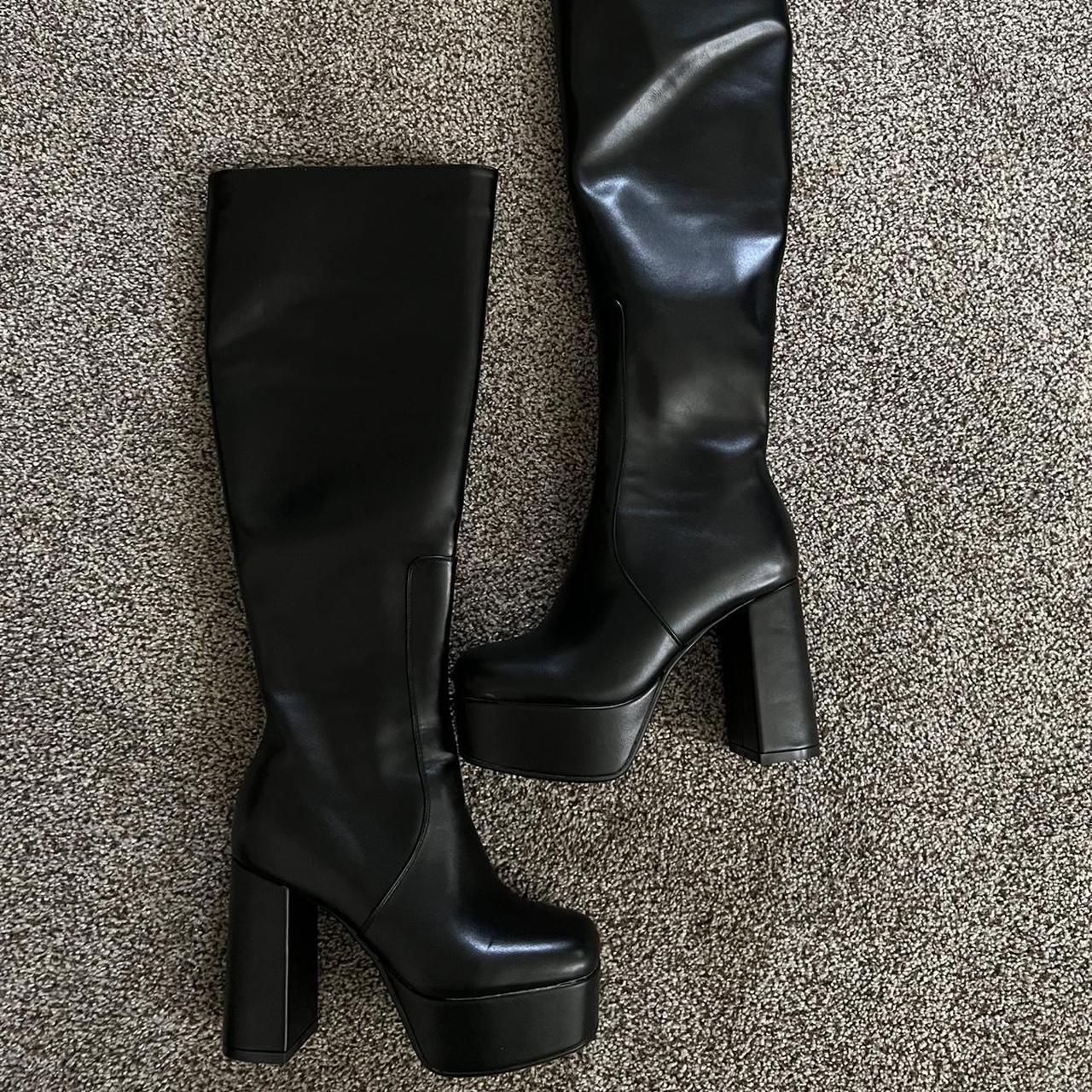6 platform boots