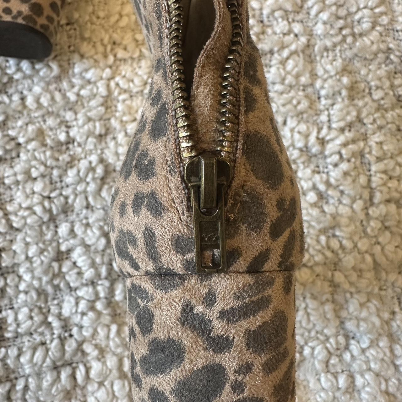 Billabong deals cheetah booties