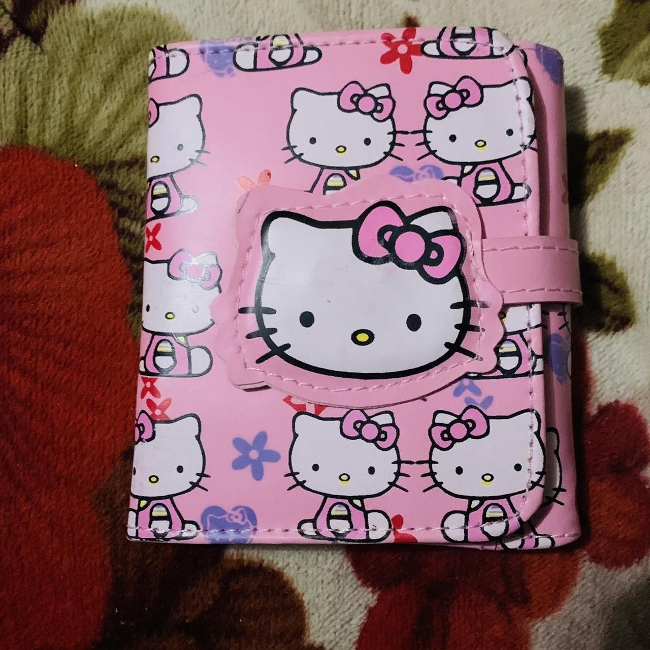 Hello Kitty wallet - Depop