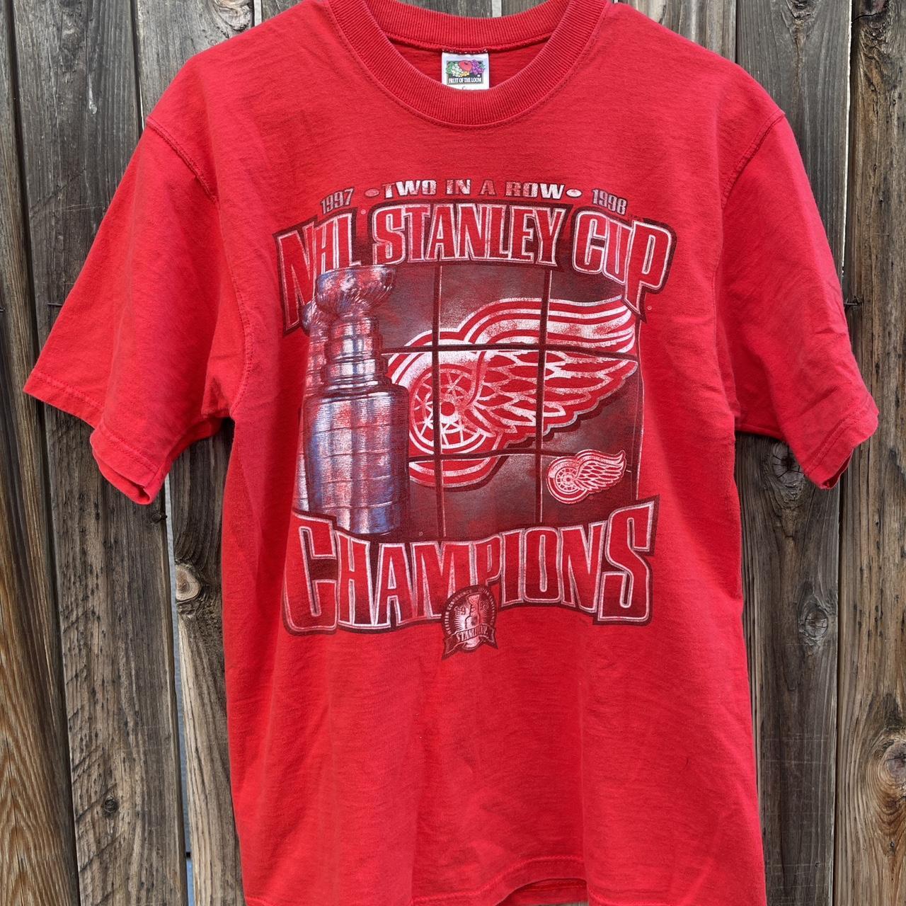 Vintage 1997 Detroit Red Wings Stanley Cup Champions T-Shirt