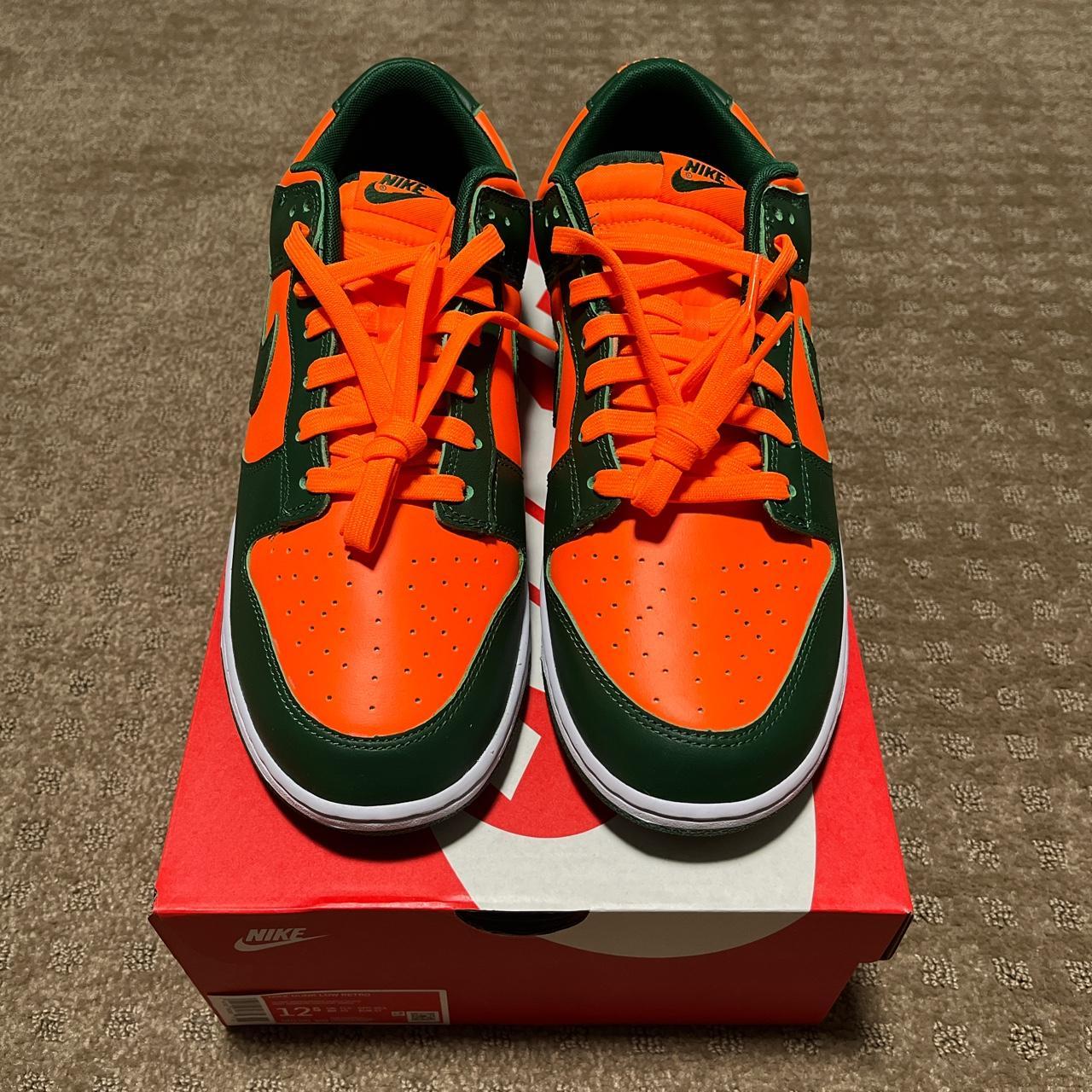 Nike Men's Orange and Green Trainers | Depop