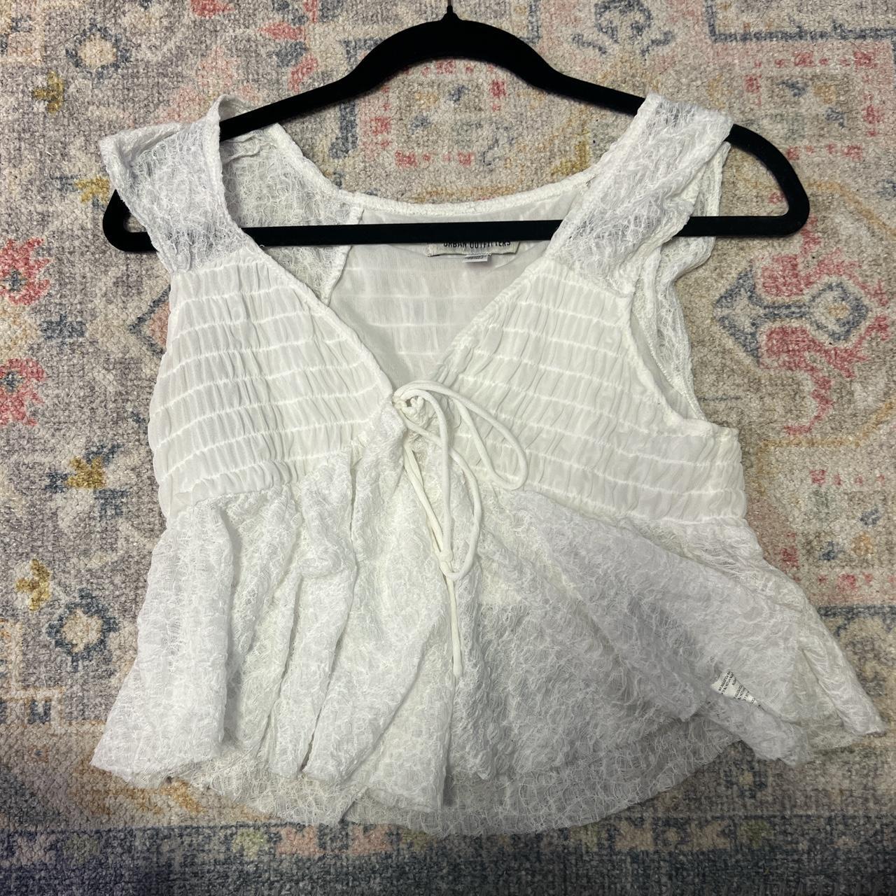 White urban outfitters front tie top Size... - Depop