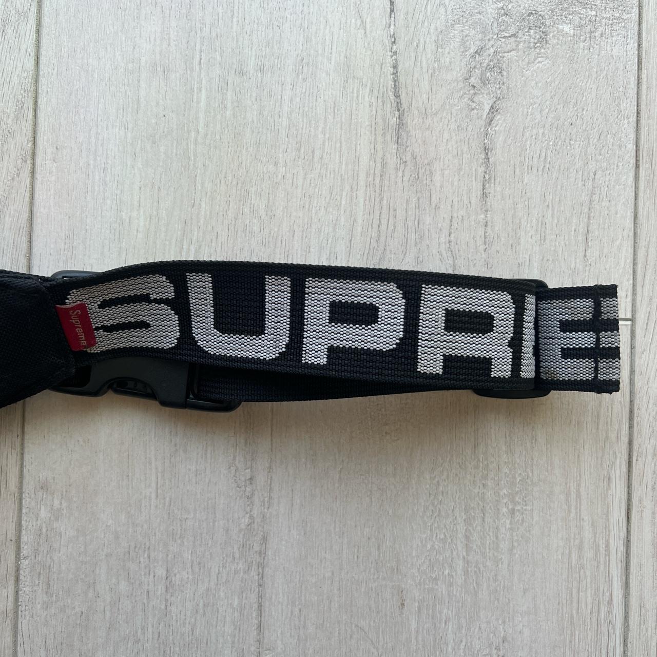 Supreme Waist Bag - Black Worn—wear and slight - Depop