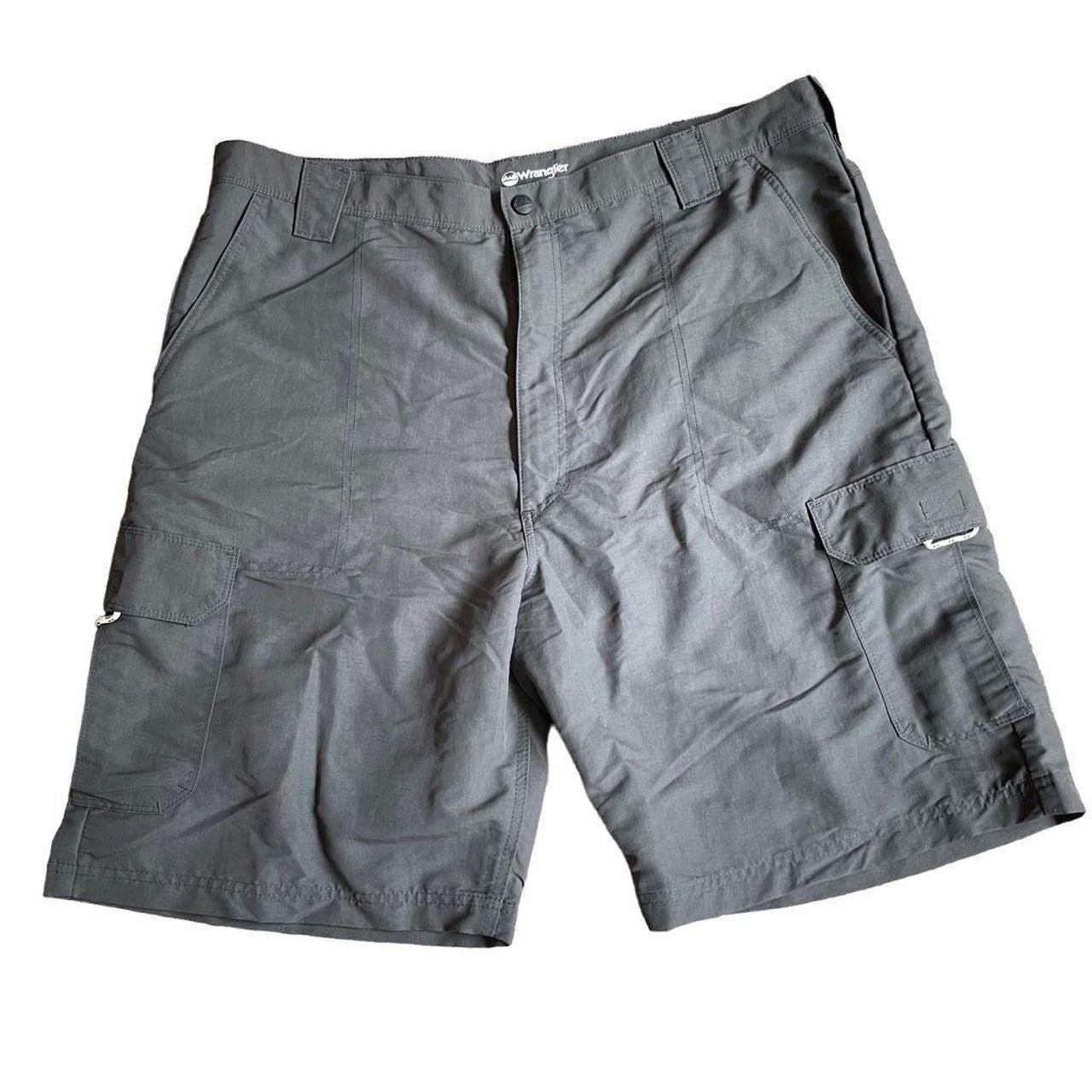 Wrangler lightweight deals cargo shorts