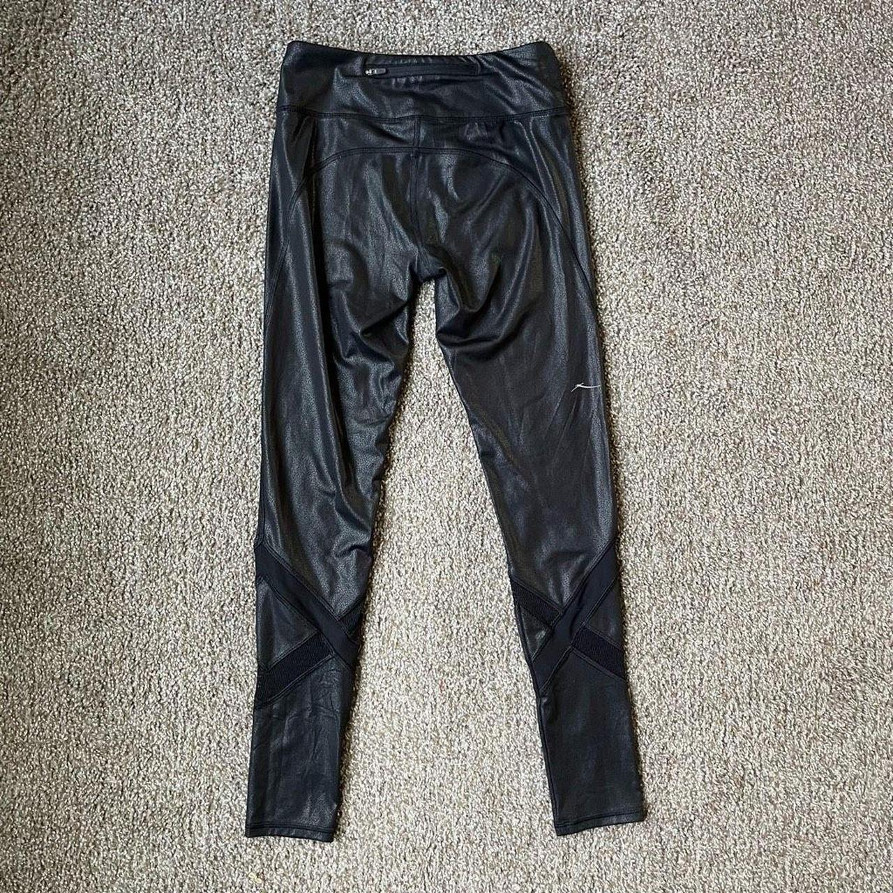 Gottex Women's Ankle Legging Size Small. Made from - Depop
