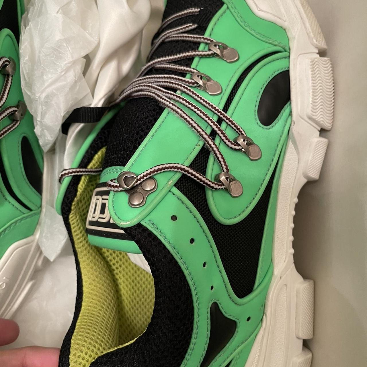 Gucci Men's Green Trainers Depop