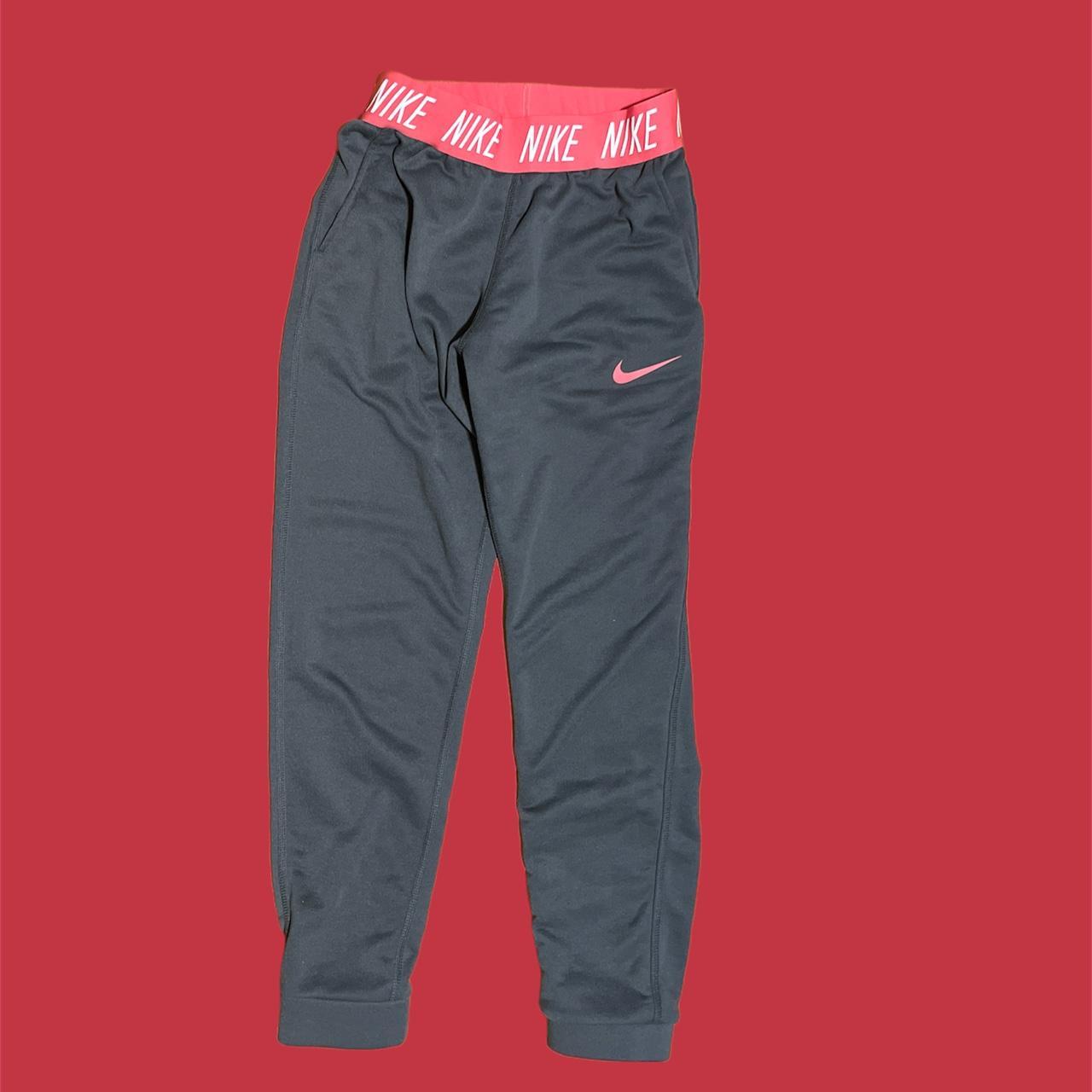 Nike women’s sweatpants pink, size L, #nike