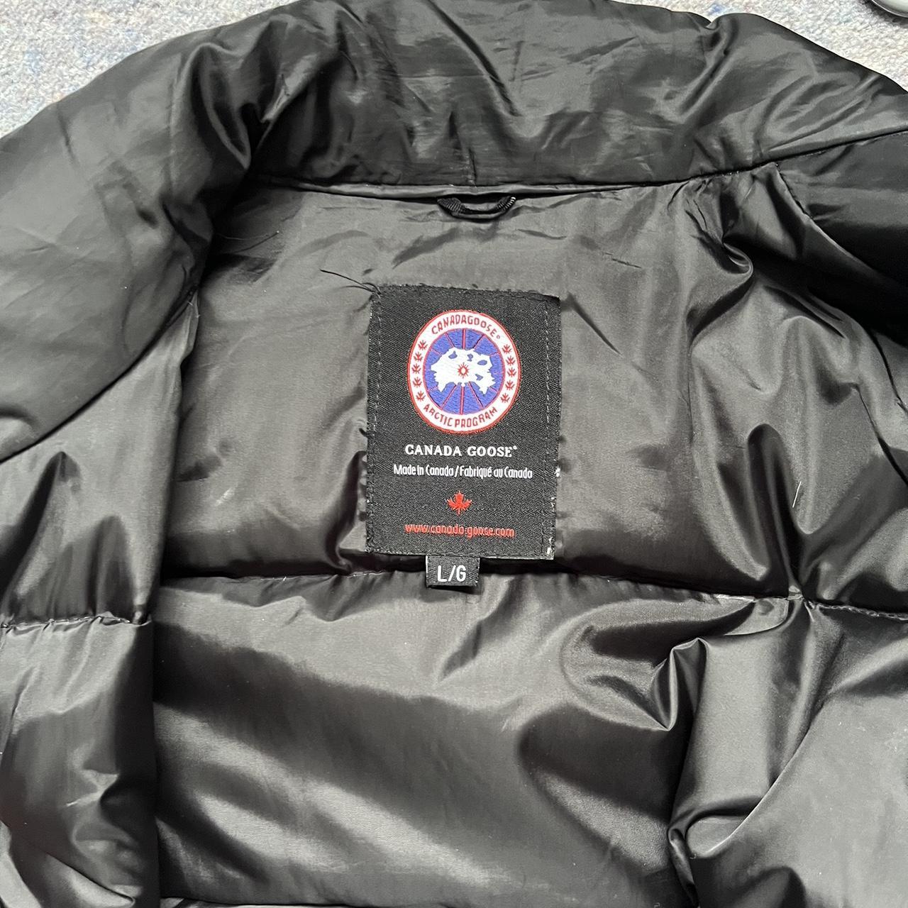 Canada Goose gilet Fits a men’s S Perfect for winter... - Depop