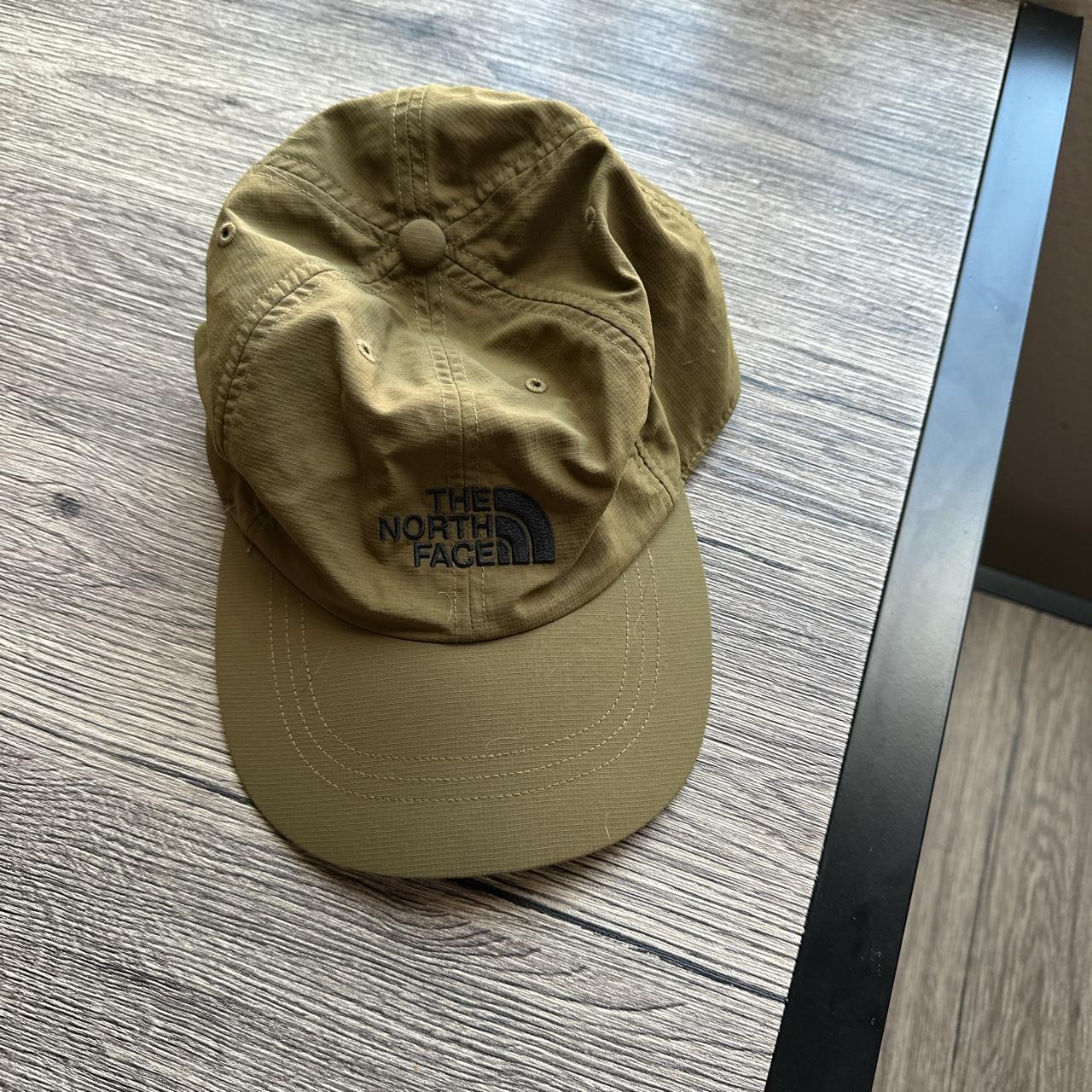 The North Face Hat - Depop