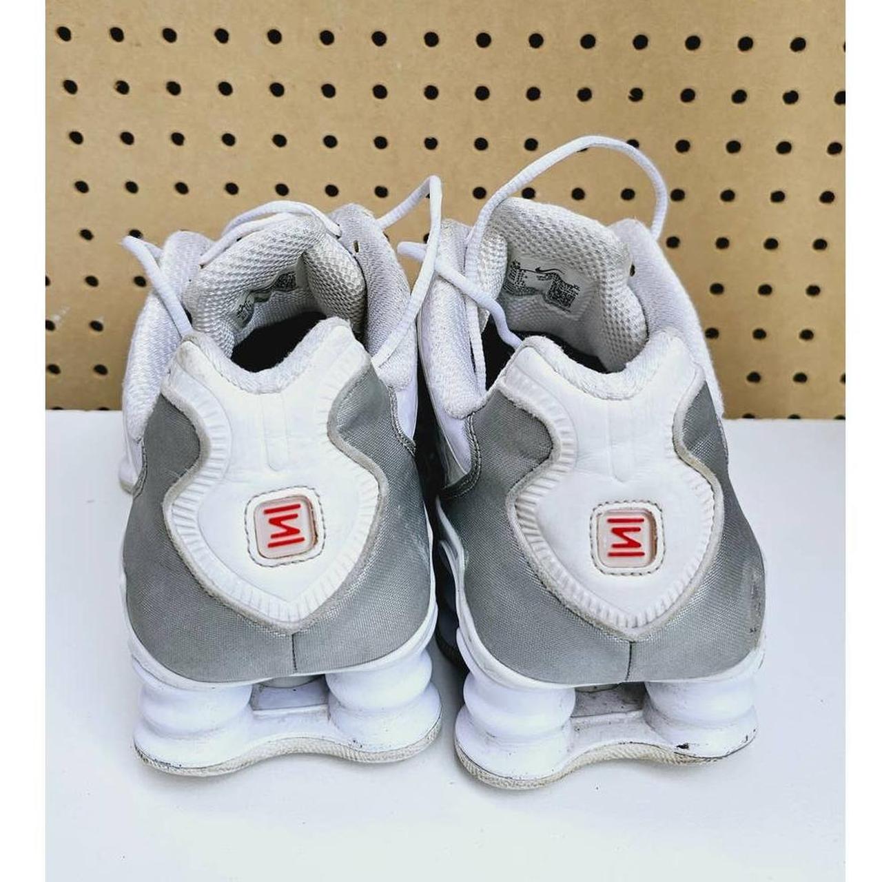 new nike trainers white