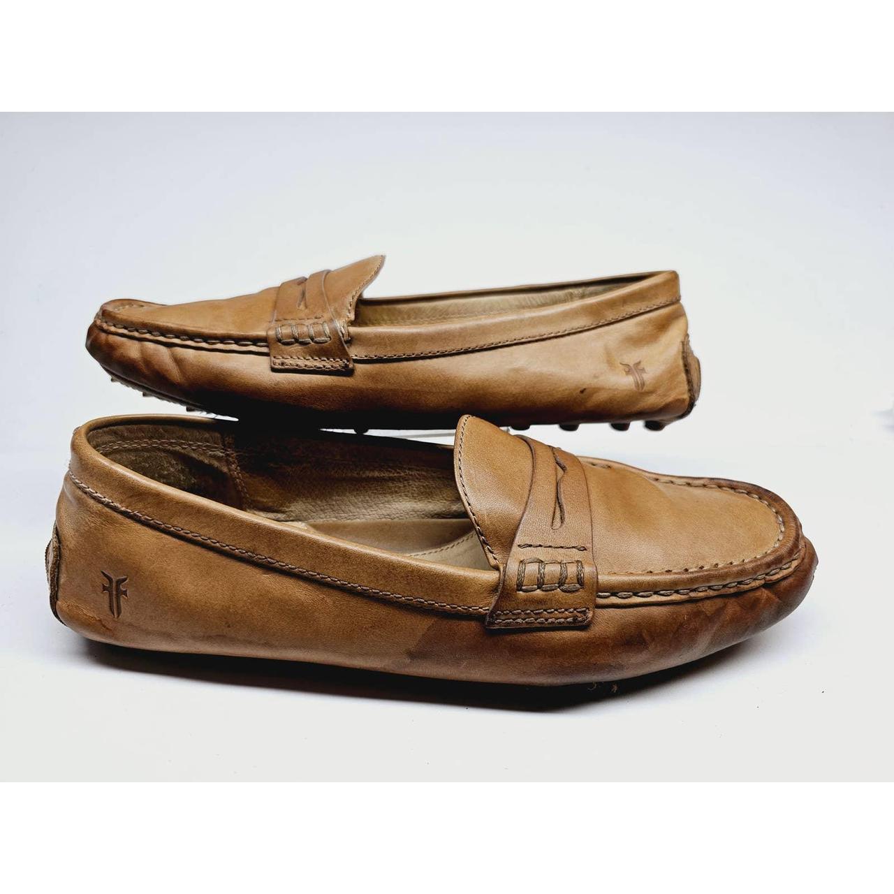 frye boat shoes womens