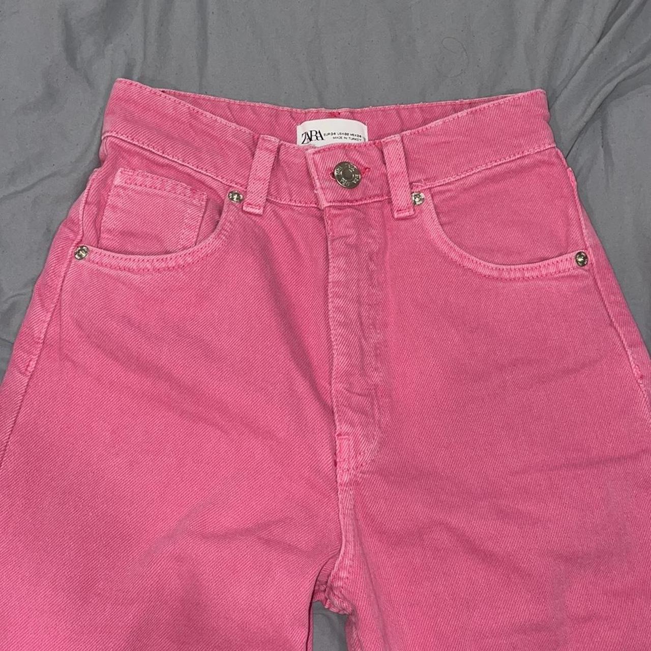 Zara Women's Pink Jeans | Depop