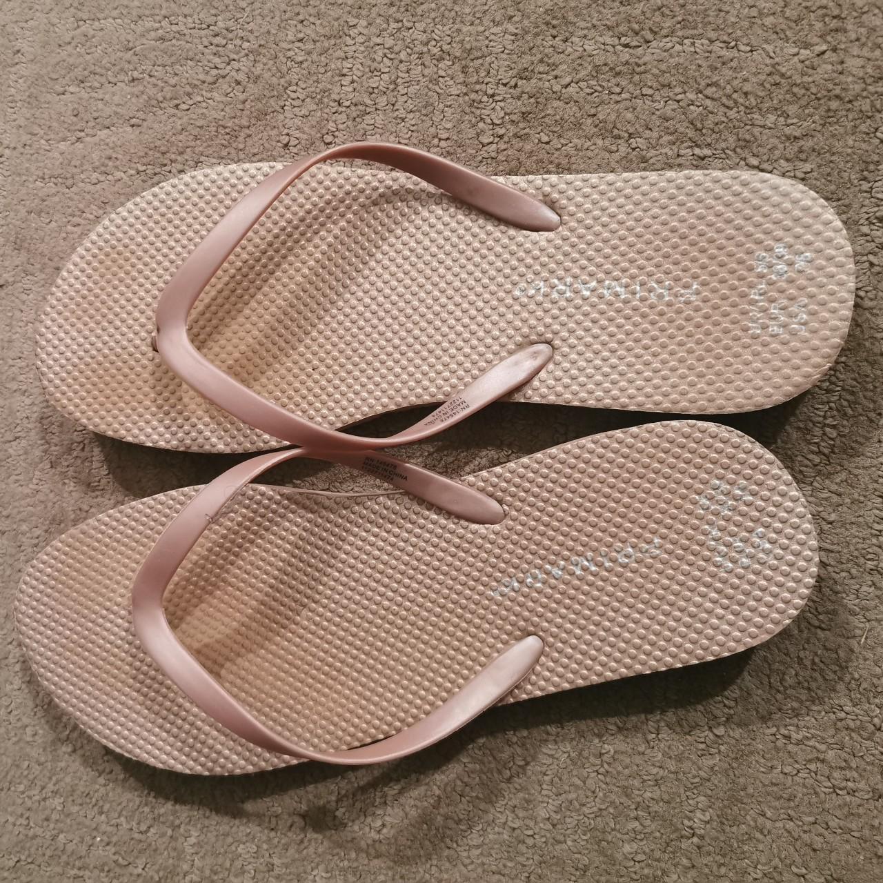 Primark Women's Flipflops | Depop