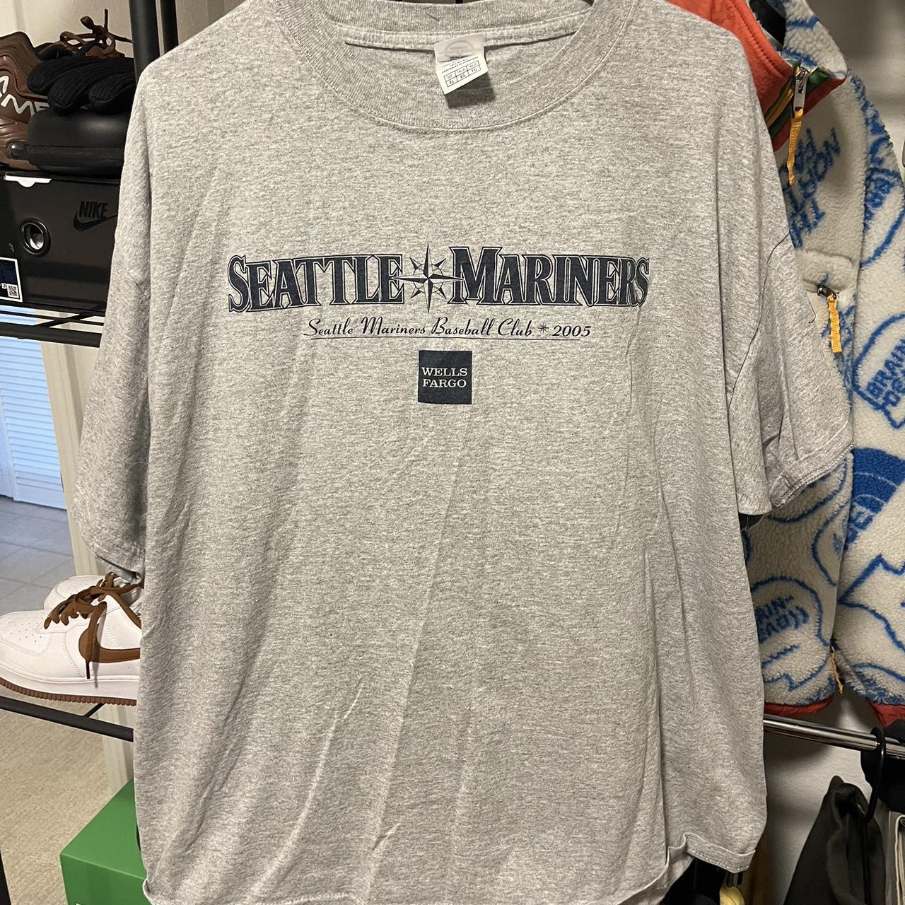 Seattle Mariners retro T-shirt with stitched on - Depop