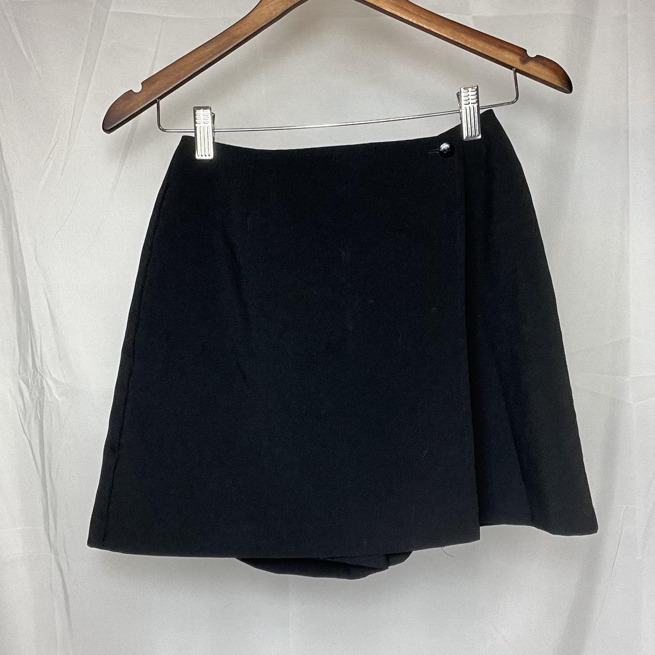 Black Mini Skirt Cutest mini skirt/scort. Preowned... - Depop