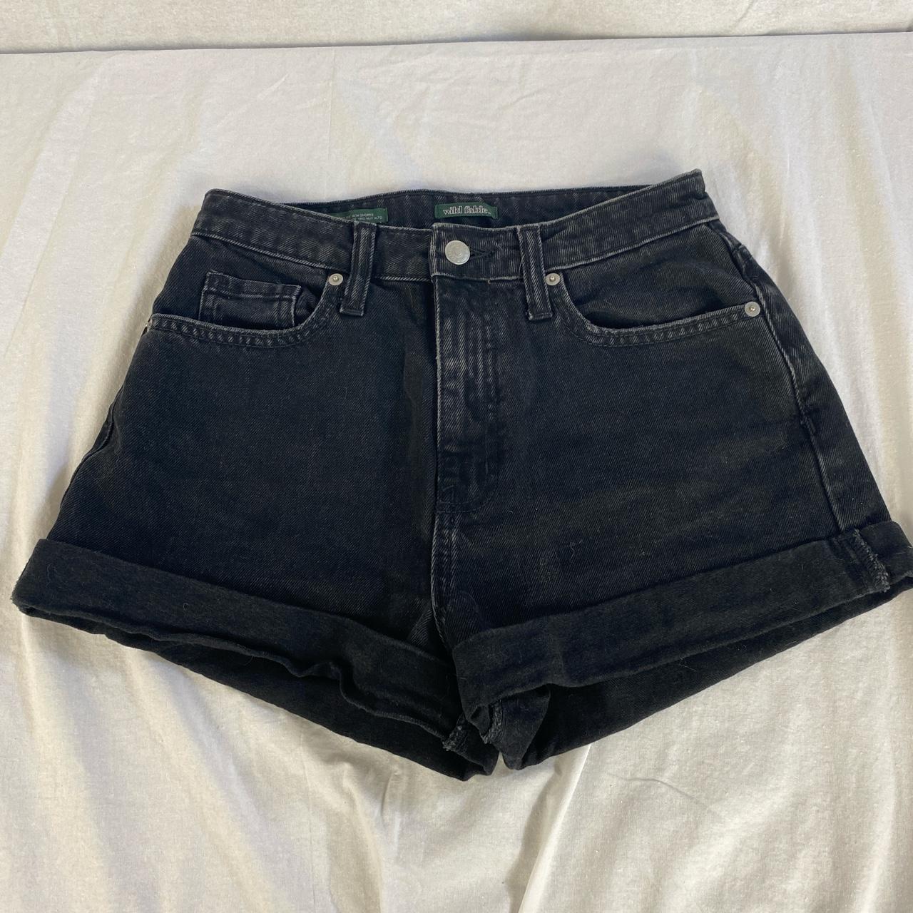 Wild Fable Women's Shorts | Depop