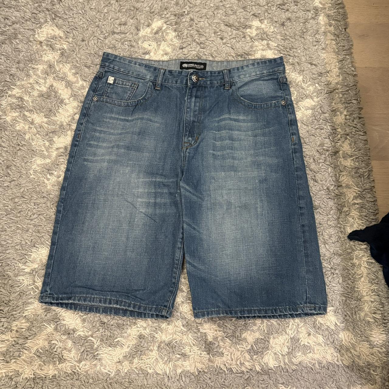 item listed by ellitoe