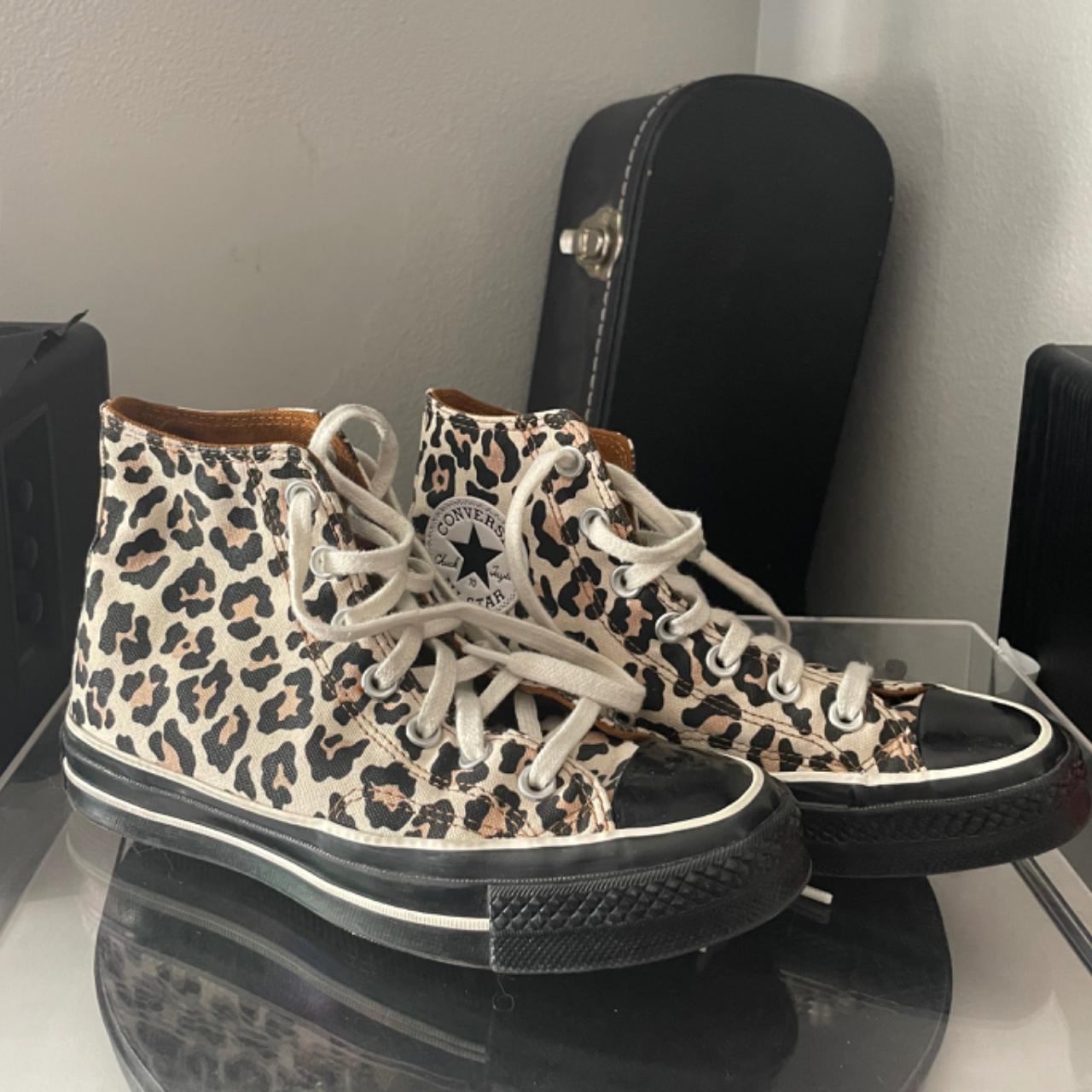 Leopard print 2024 converse ladies