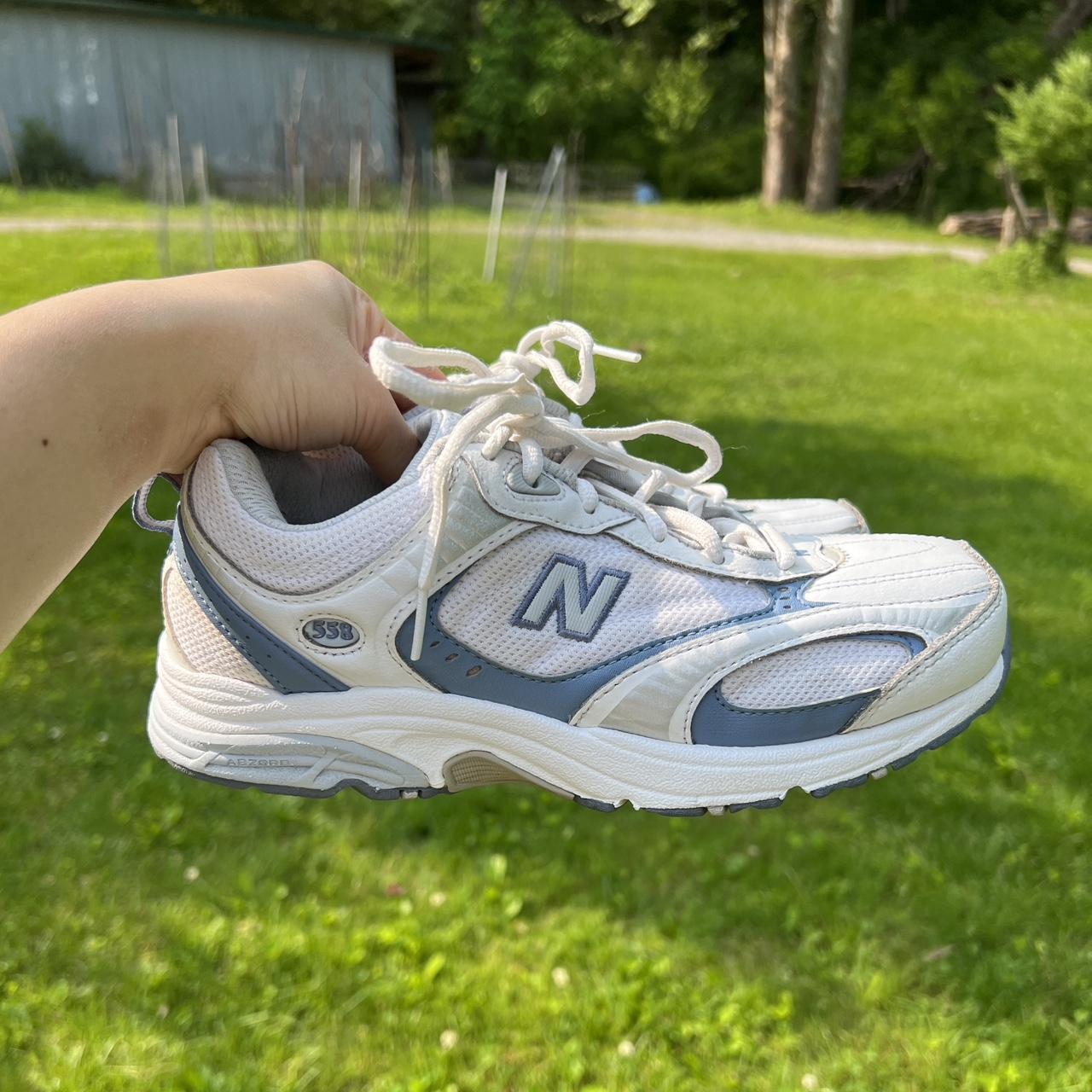New Balance Women's White and Blue Trainers | Depop