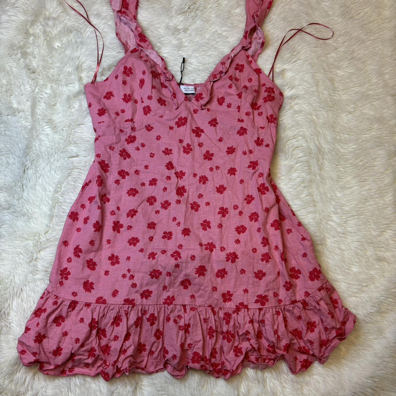 Zara pink ruffle dress Size L Super cute and funky... - Depop