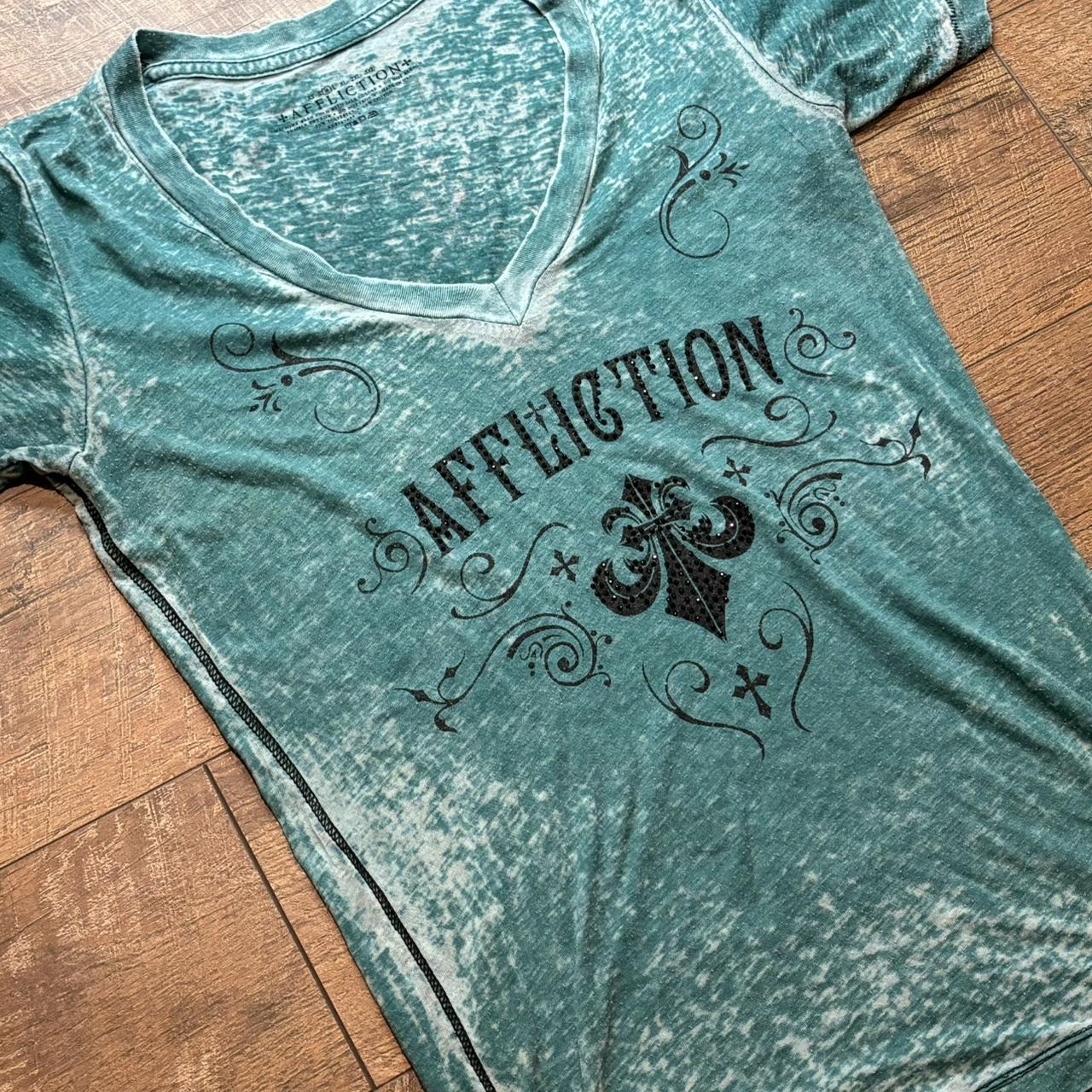 Affliction Cross Grunge 2000s Women’s Top Tshirt No... - Depop