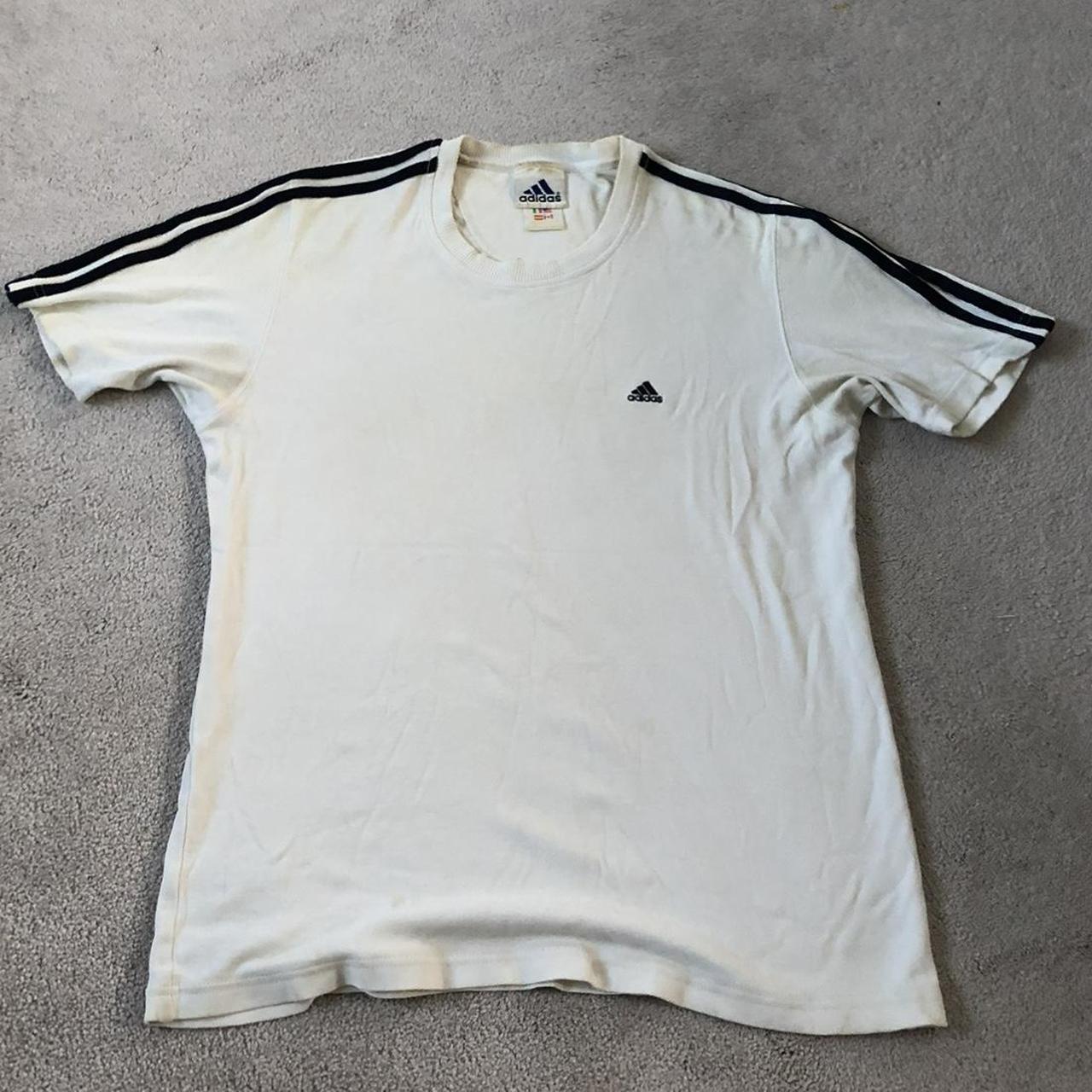 adidas t shirt label