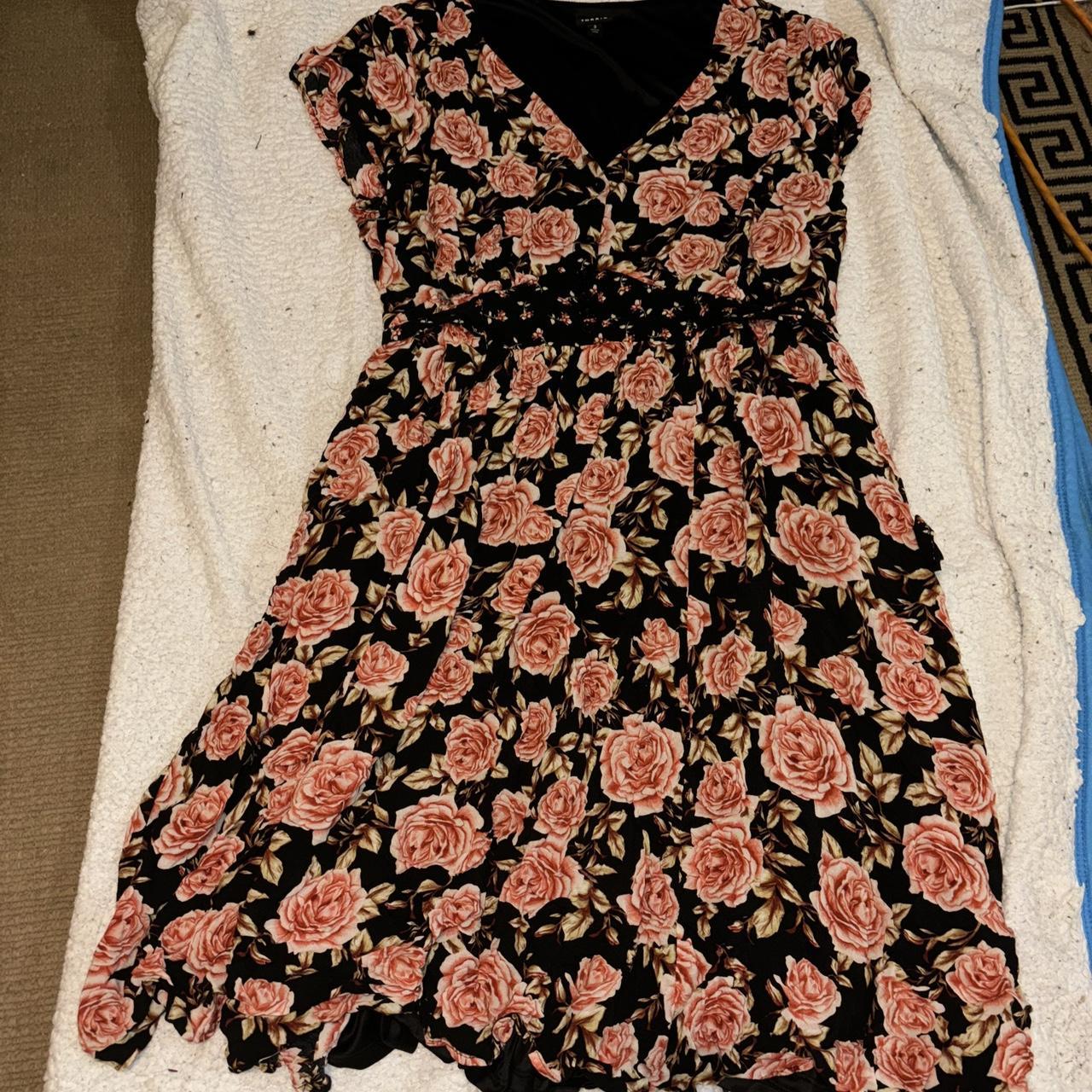 Store Torrid Size 3 Pink Floral Dress