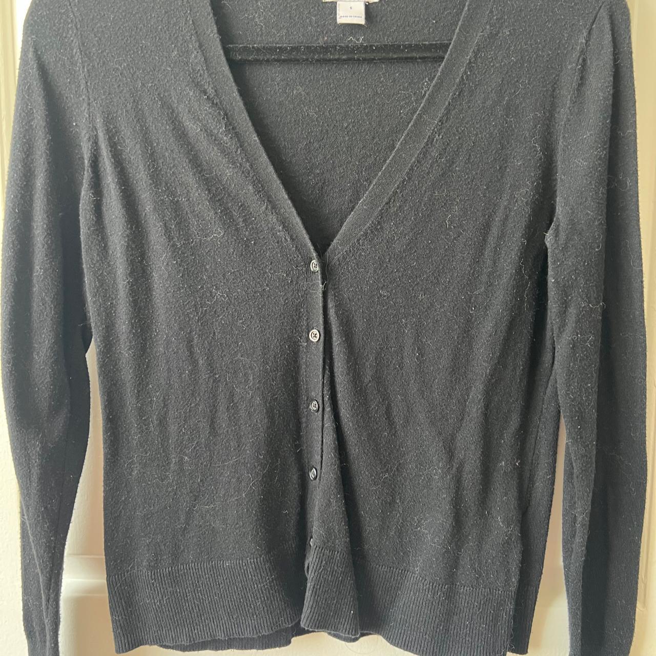 Old Navy Women's Black Cardigan | Depop