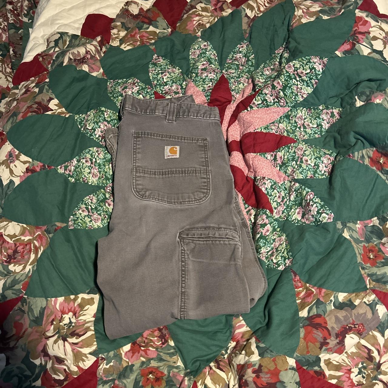 Carhartt pants 33x30 - Depop