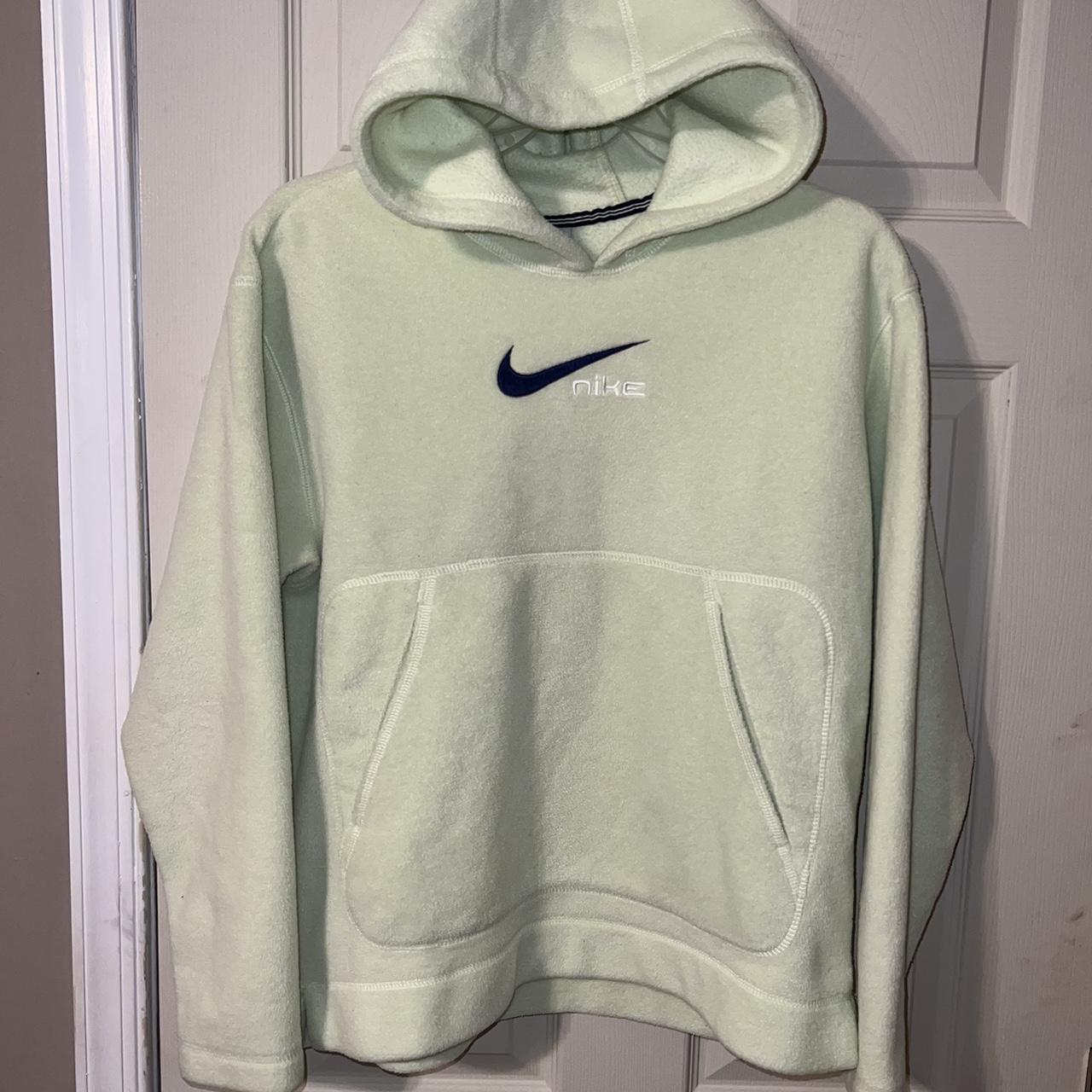 Grey and lime 2025 green nike sweatsuit