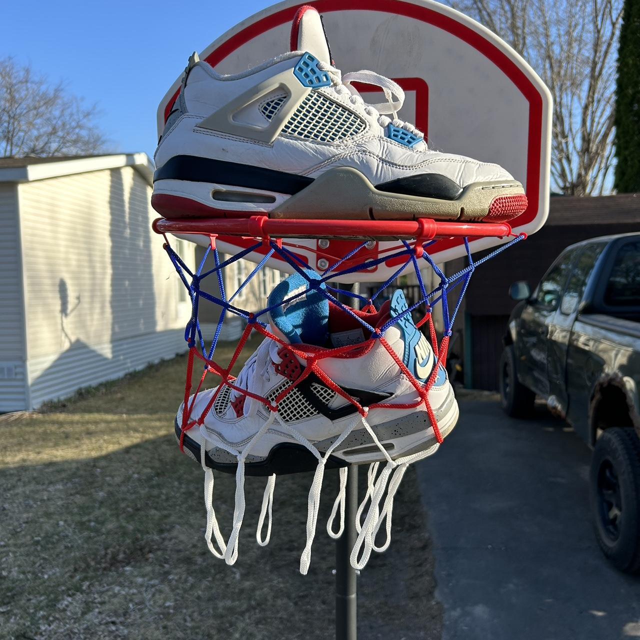 what the 4s footlocker
