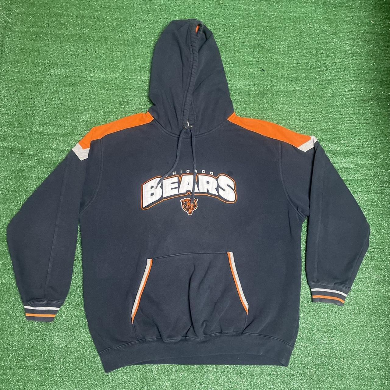 Vintage early 2000’s Chicago bears hoodie, does have... - Depop