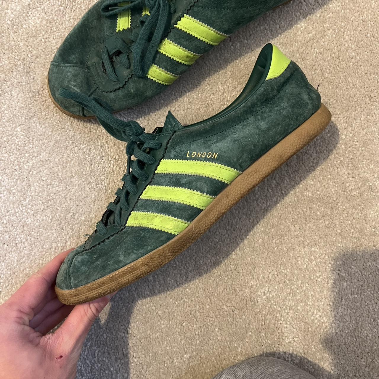 Adidas london green top slime