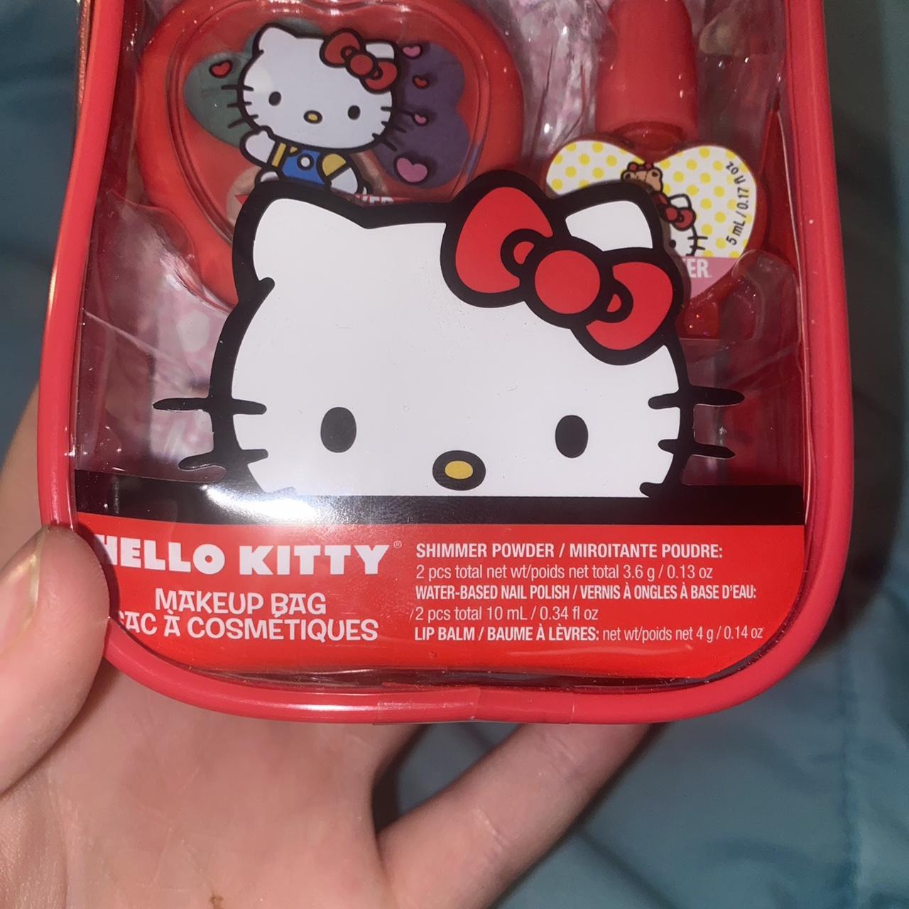 Hello Kitty Red and White Makeup (3)