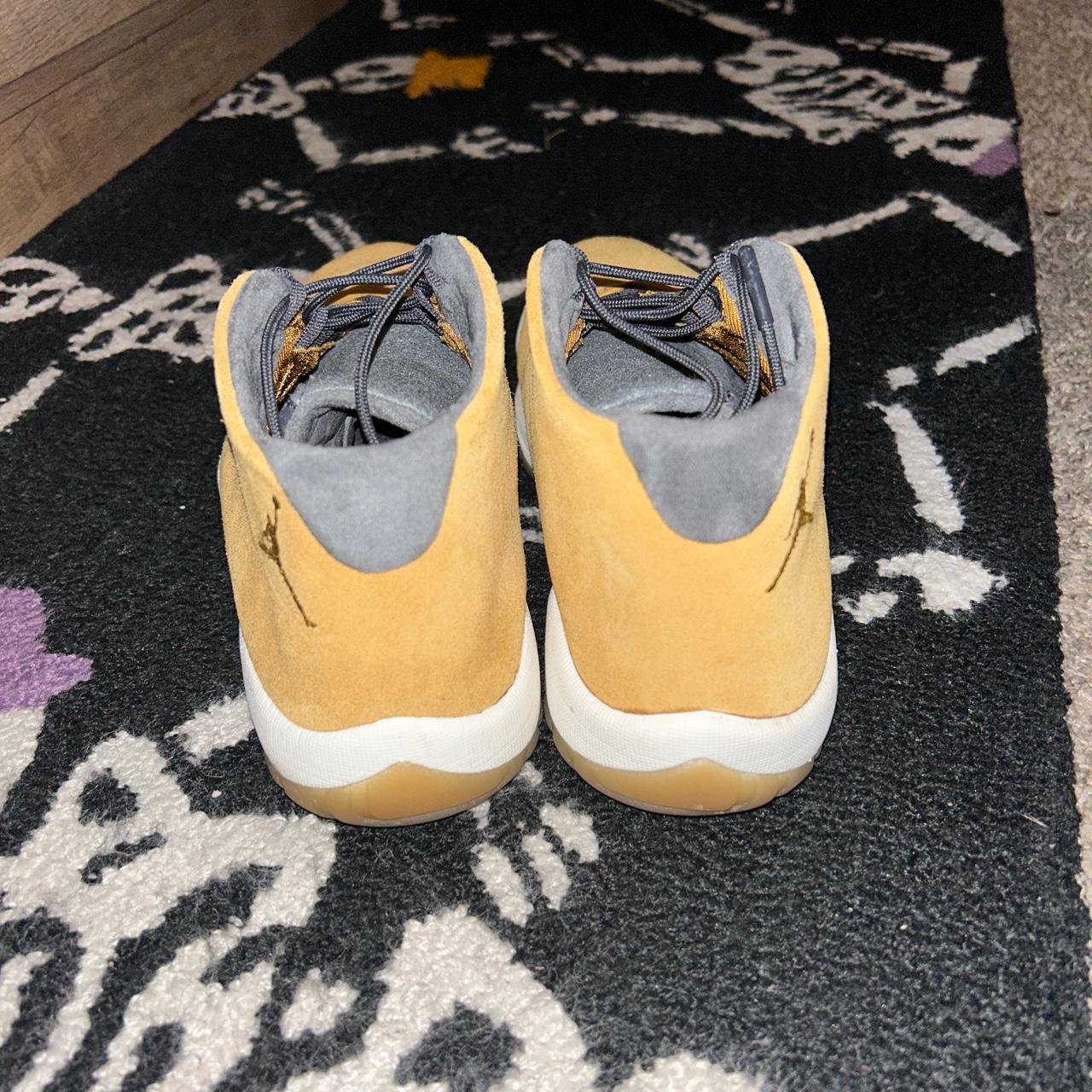 Jordan Future - U.S. Men Size 10 Shoes [Wolf Grey - Depop