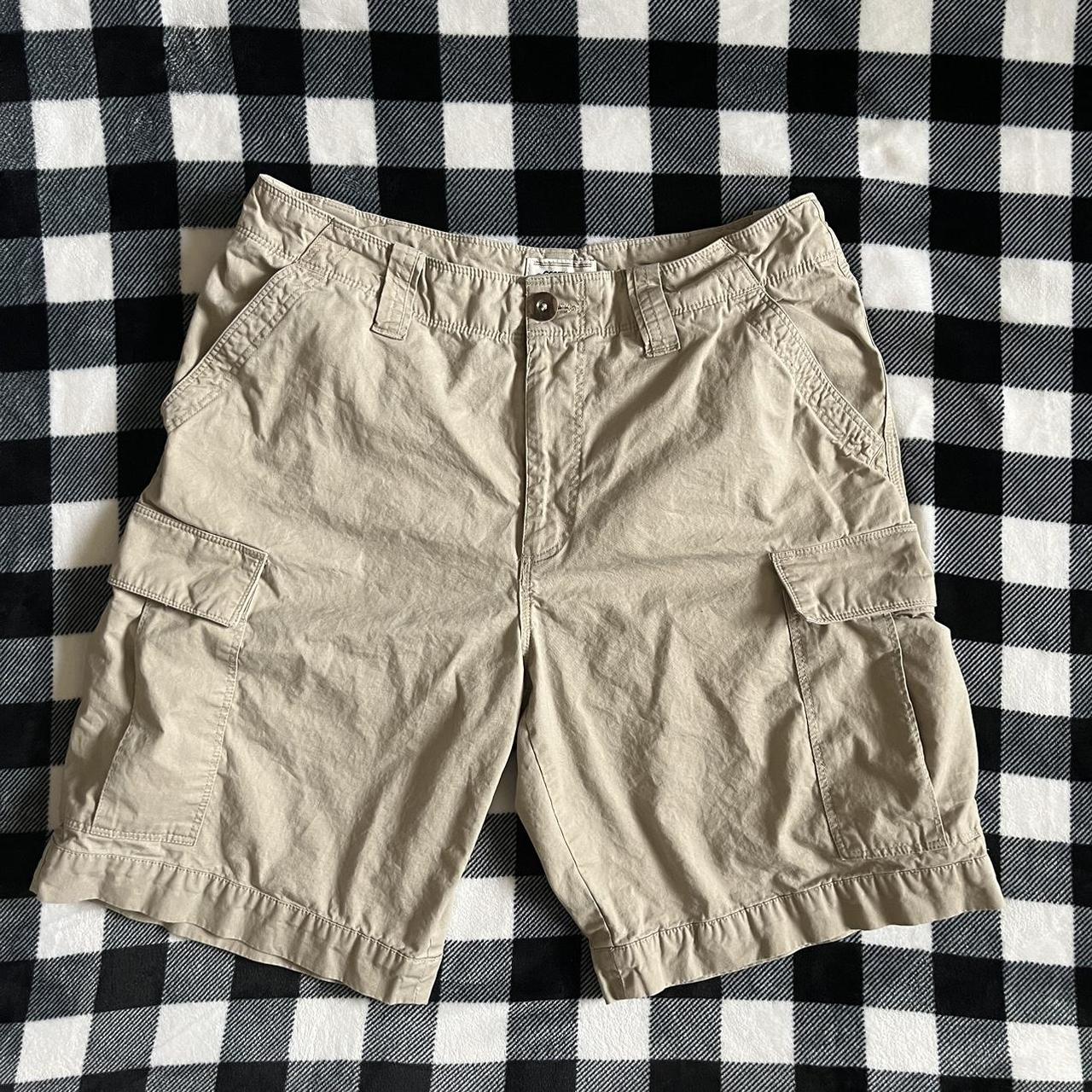 Crazy Shirts Men's Tan and Cream Shorts Depop