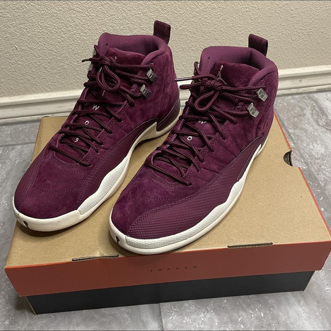 Burgundy hot sale jordan 12