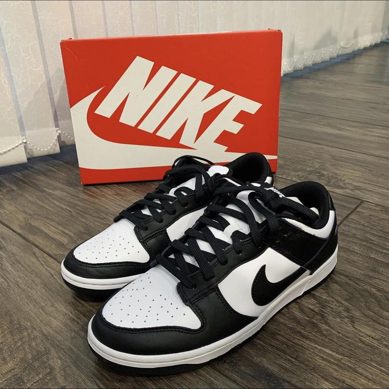 Nike Men's Black and White Trainers | Depop