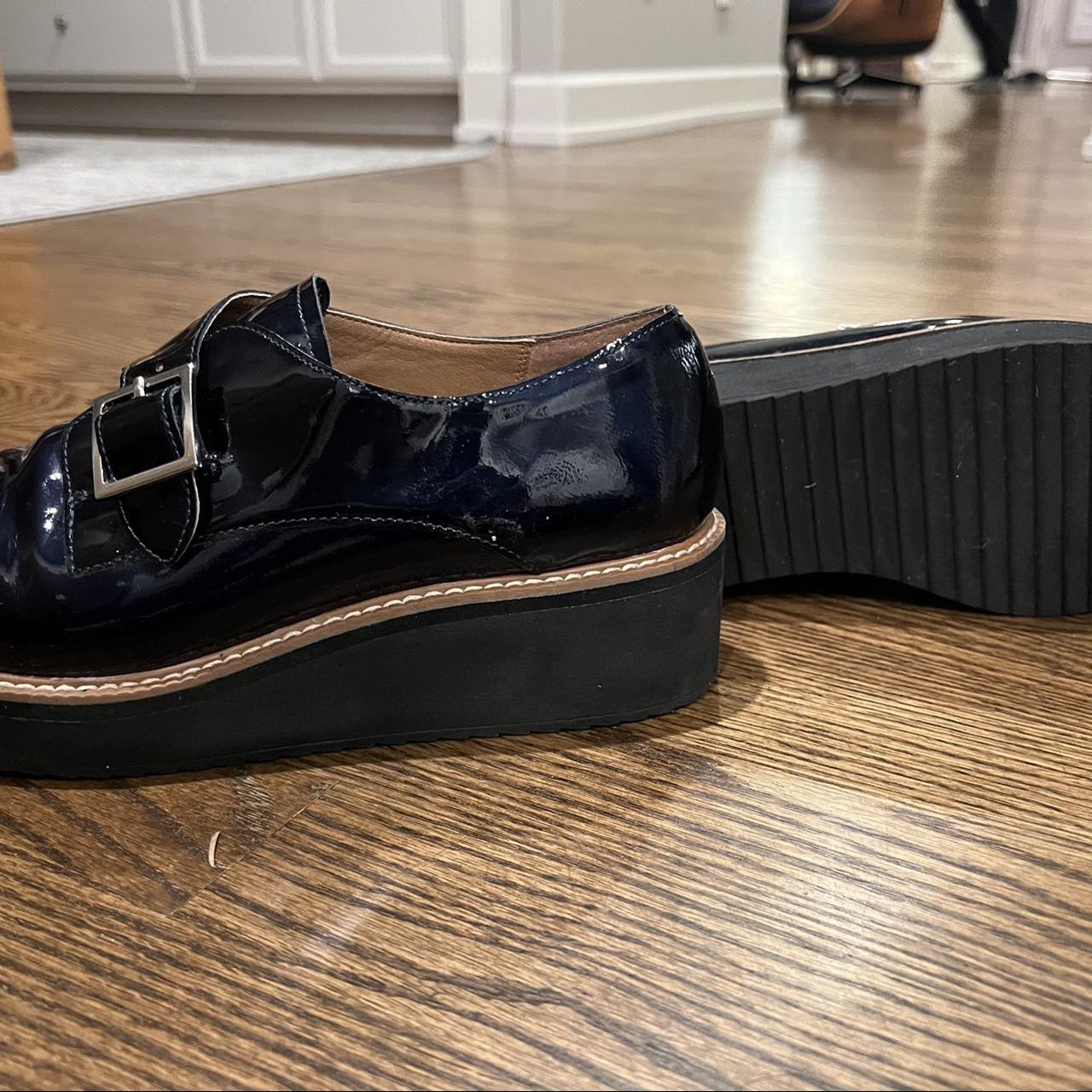 clarks navy brogues womens