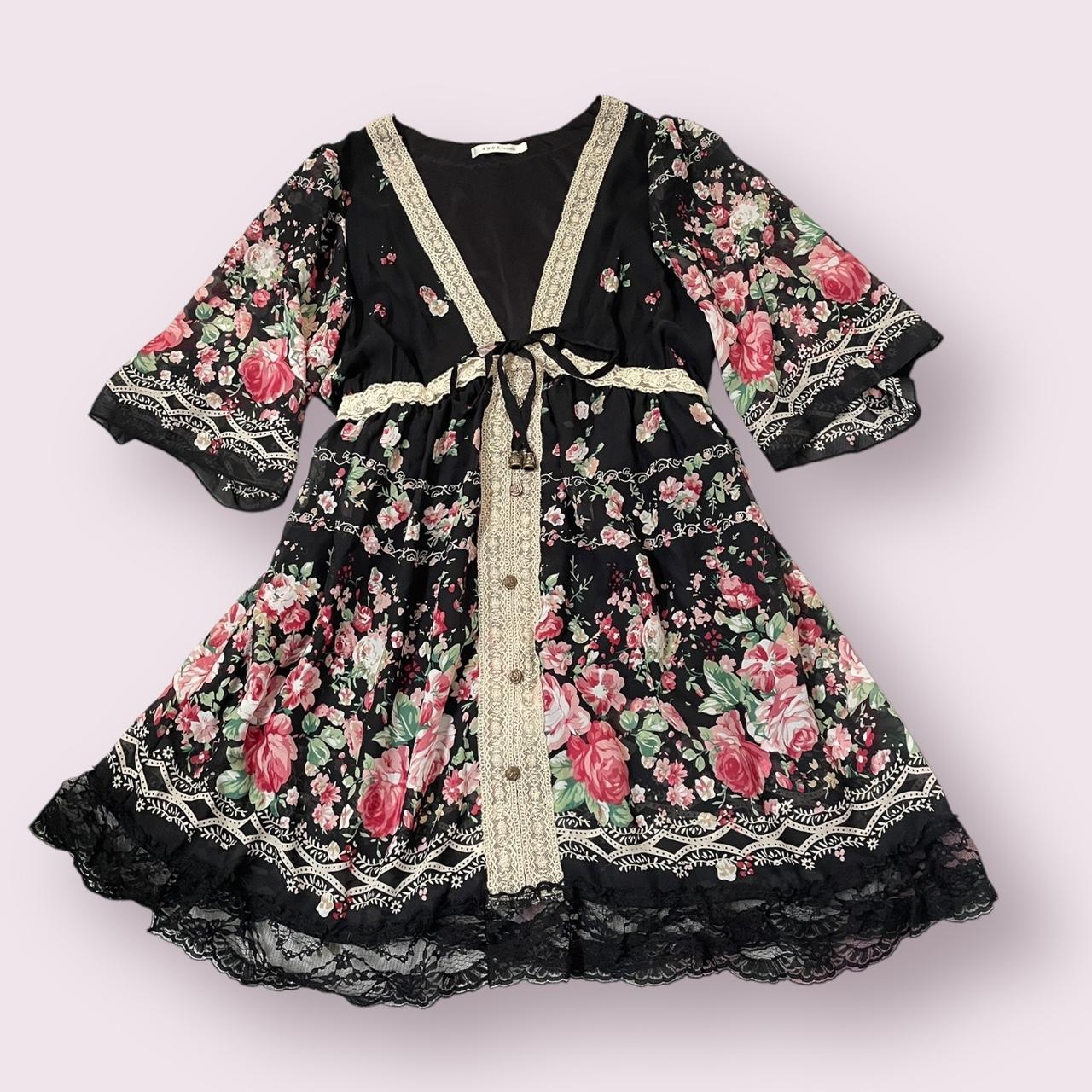 item listed by sweetsakura0