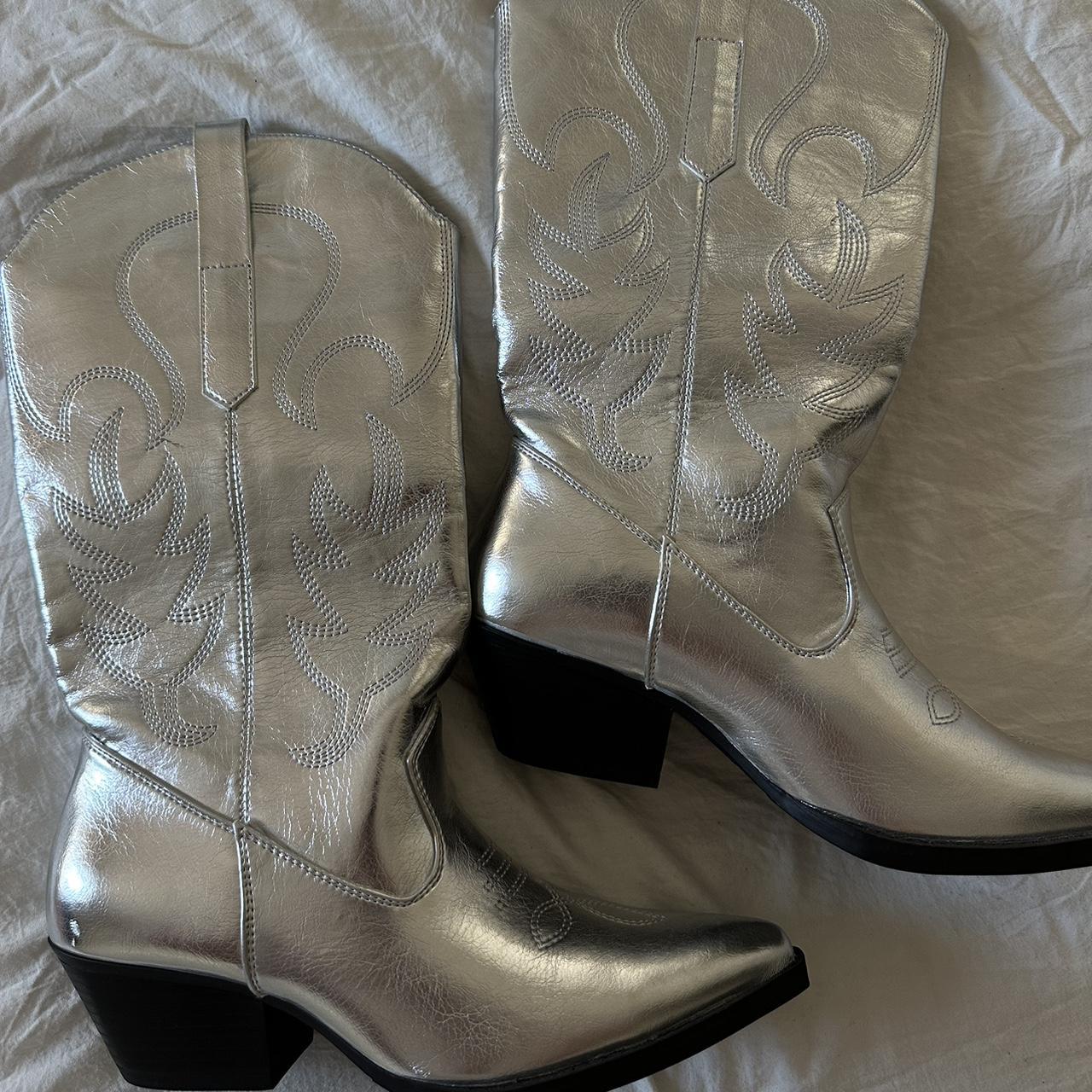 Primark Women's Boots Silver US – Silver cowboy boots Never