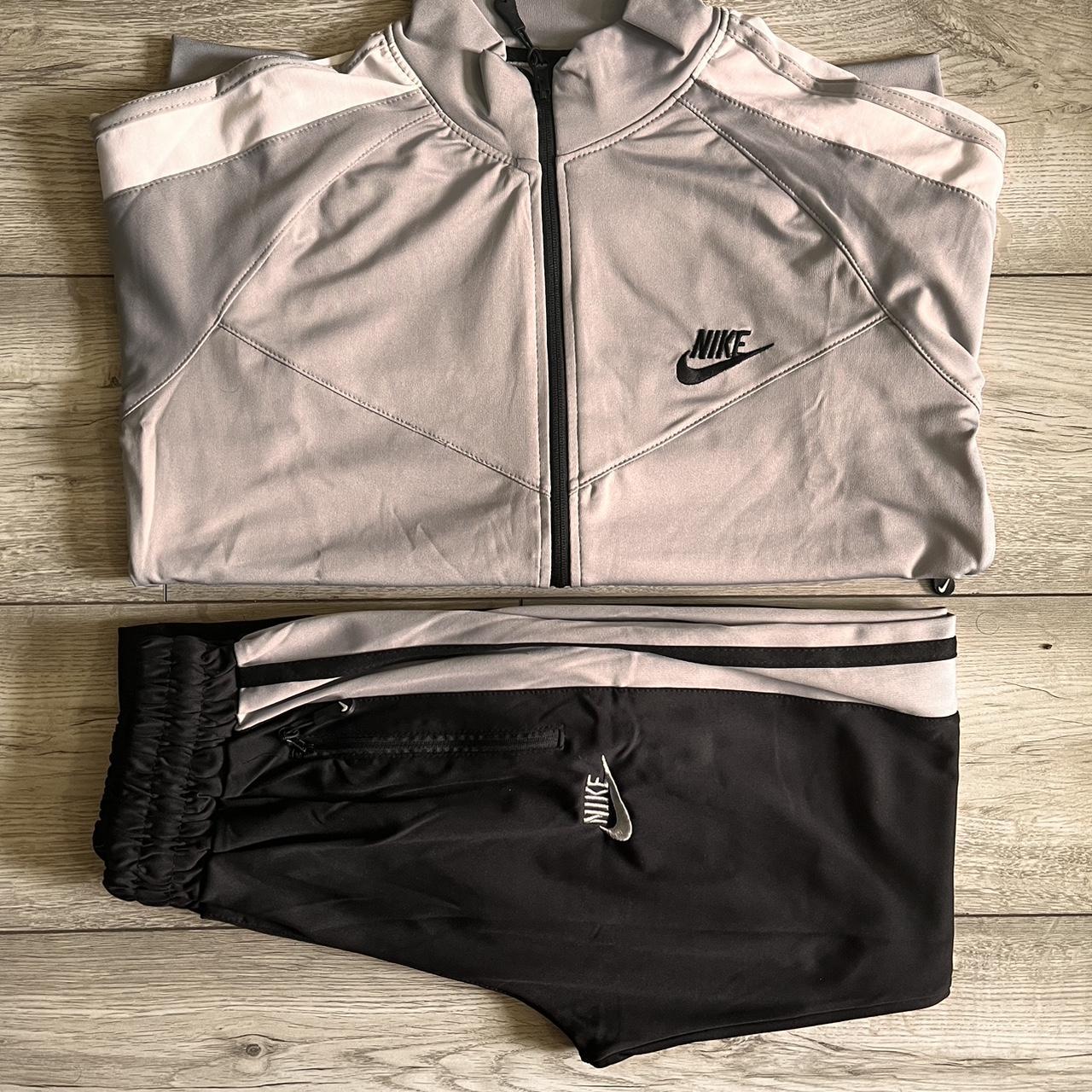 grey nike track suit