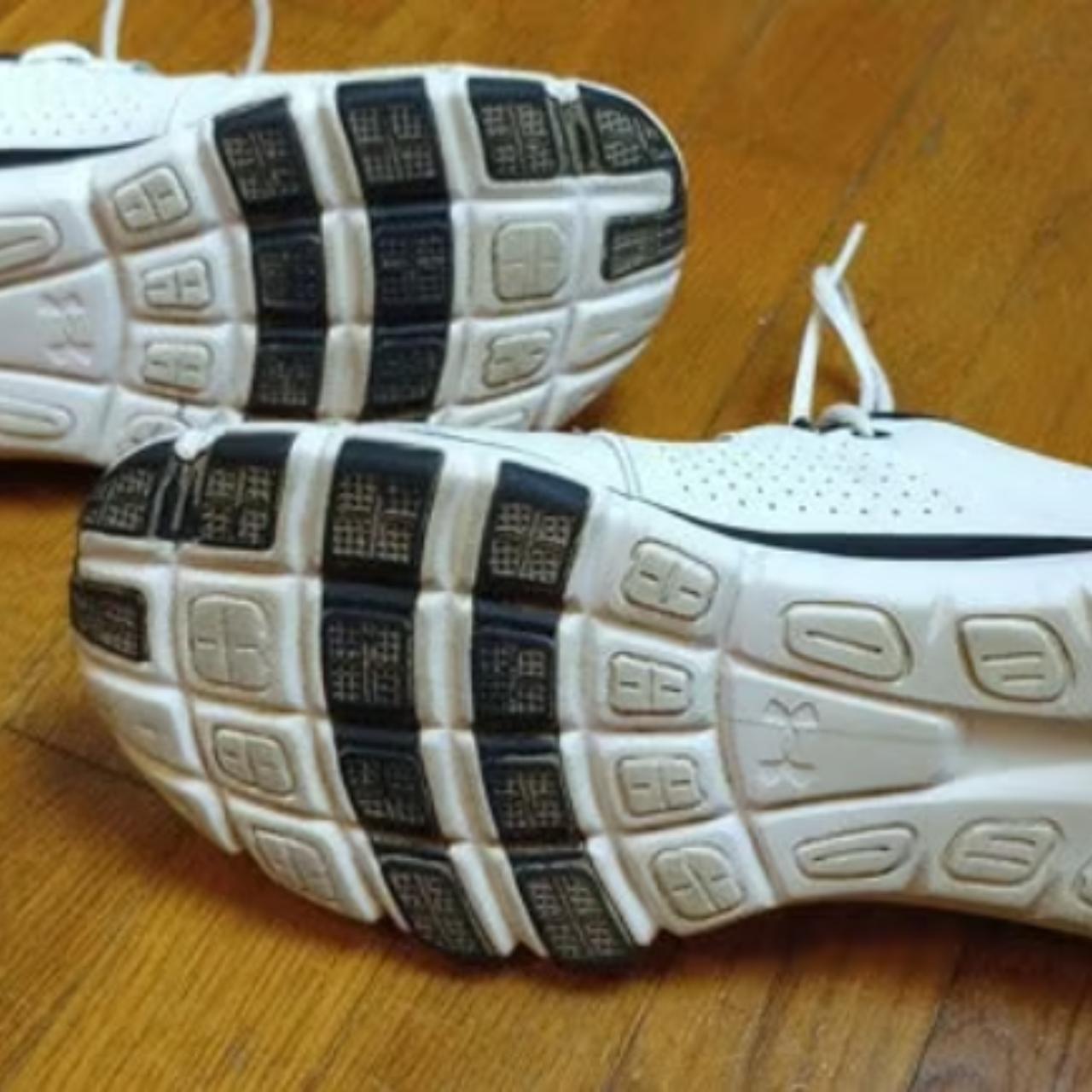 under armour tennis shoes