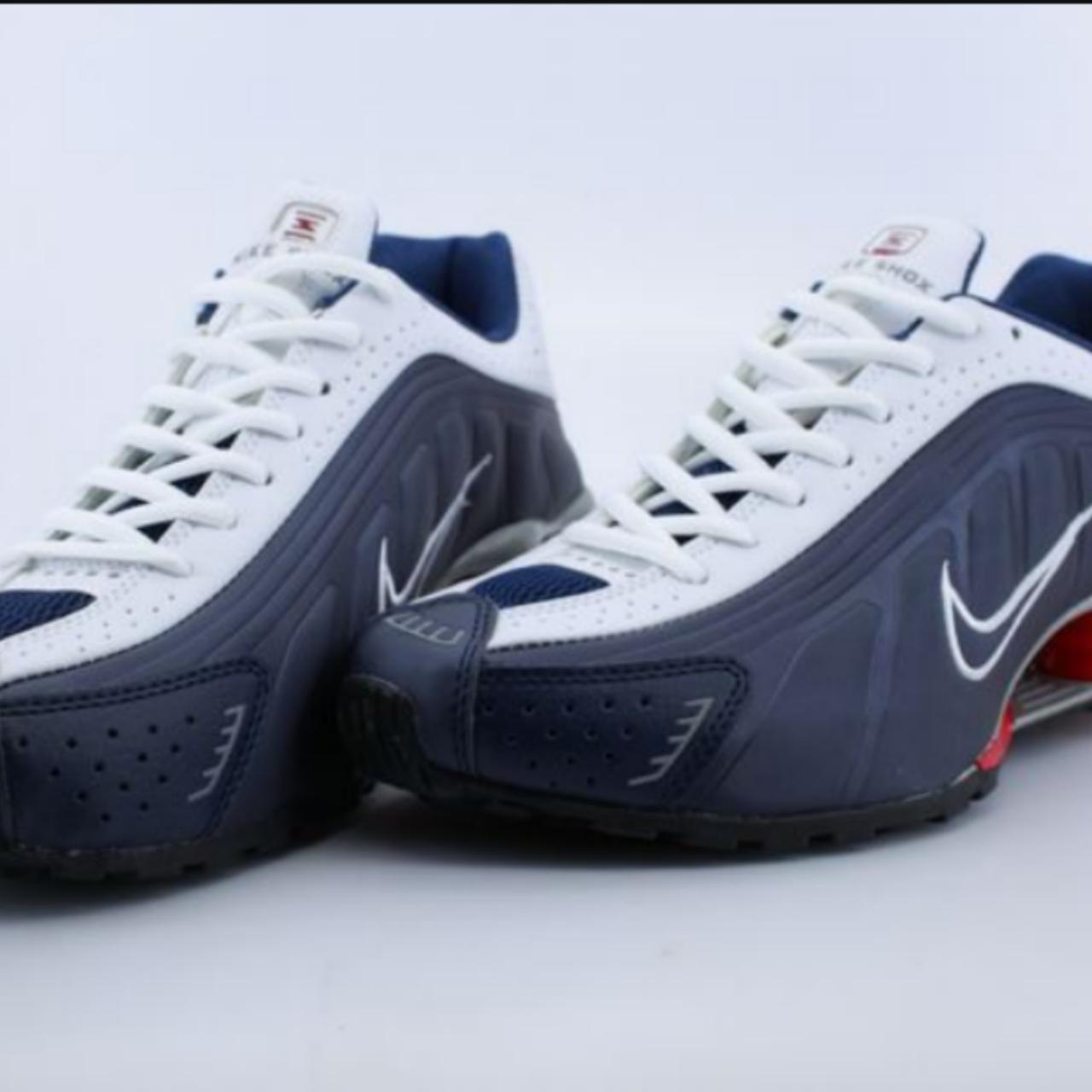 mens nike shox r4 white