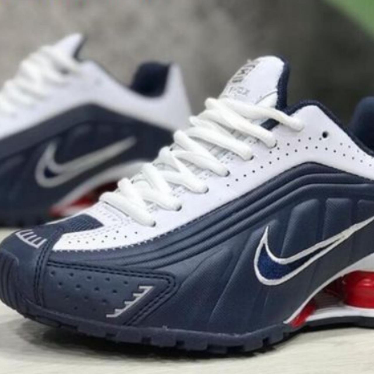 mens nike shox r4 white
